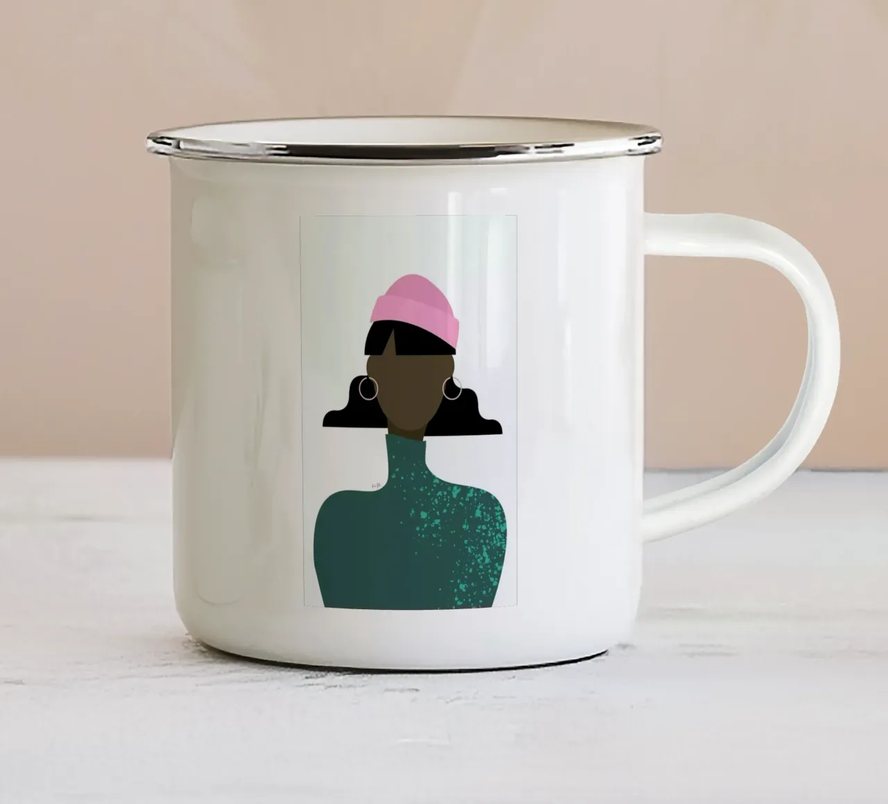 Beanie Girl tazza in smalto da Linda Gobeta