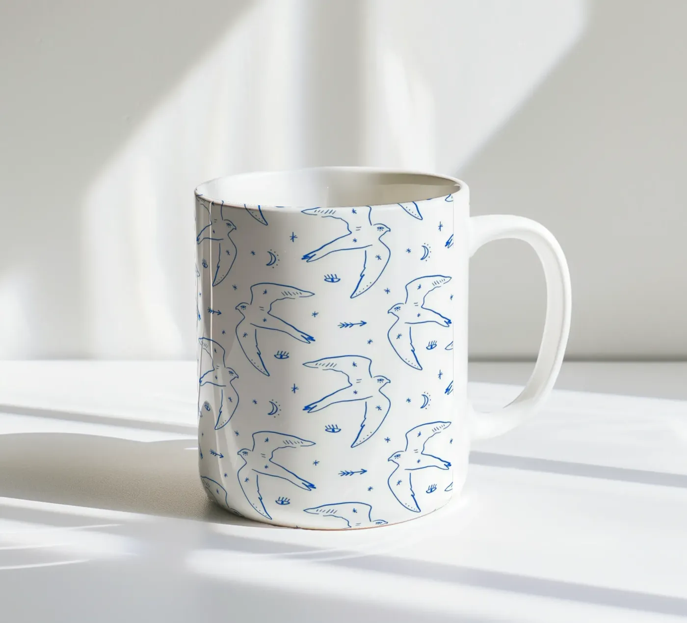 Bird Pattern Keramik Tasse von treechild