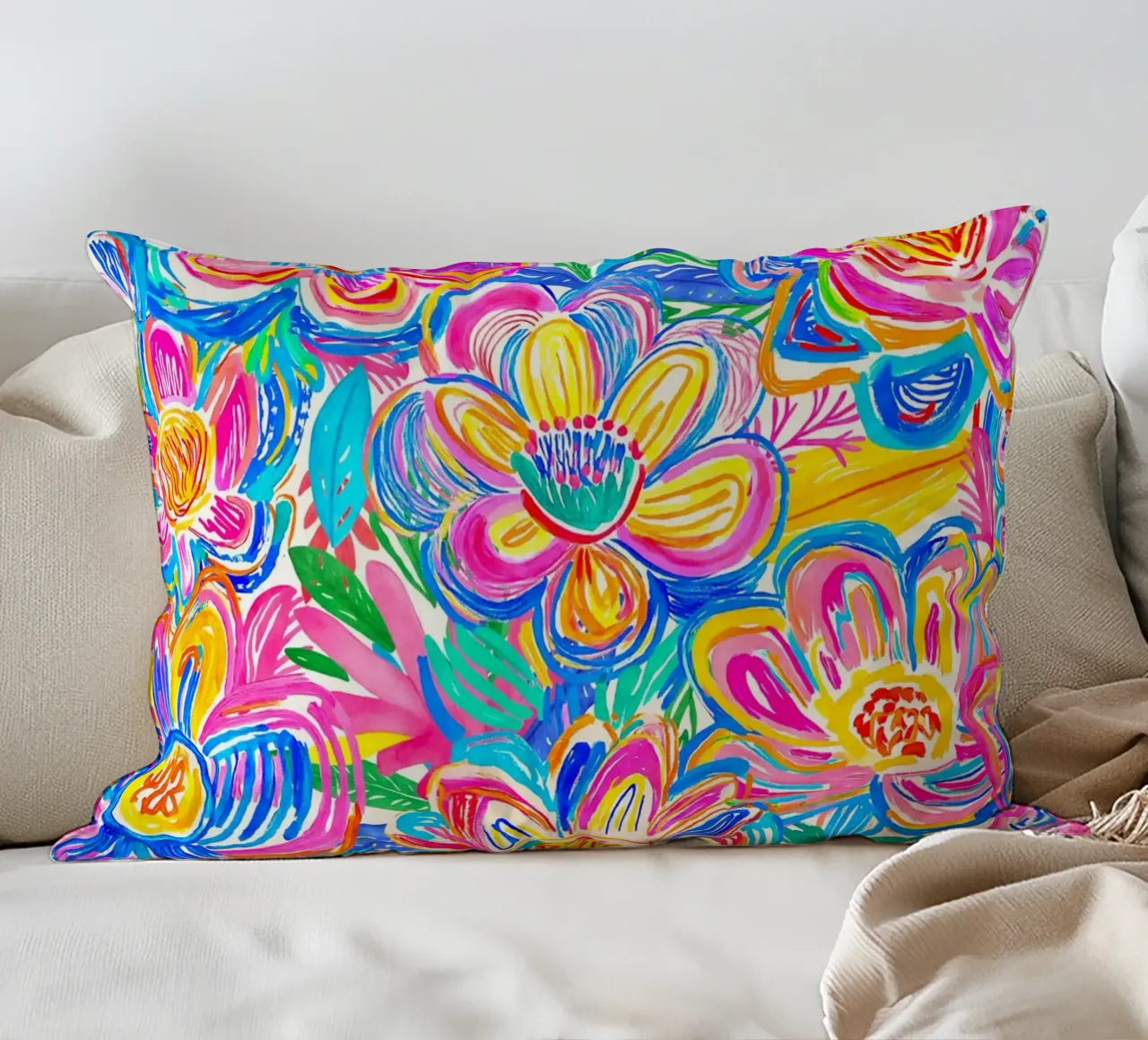 Fiori estivi in grassetto Groovy Pop Art Doodle cuscino da Andrea Haase Modern Home