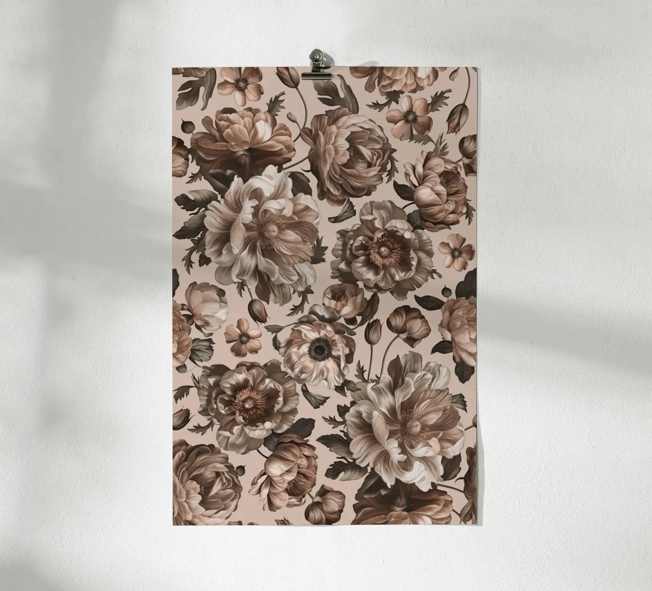 Dark Academia Opulent Baroque Flower Drama Peach poster con telaio in legno da Andrea Haase Floral Passion