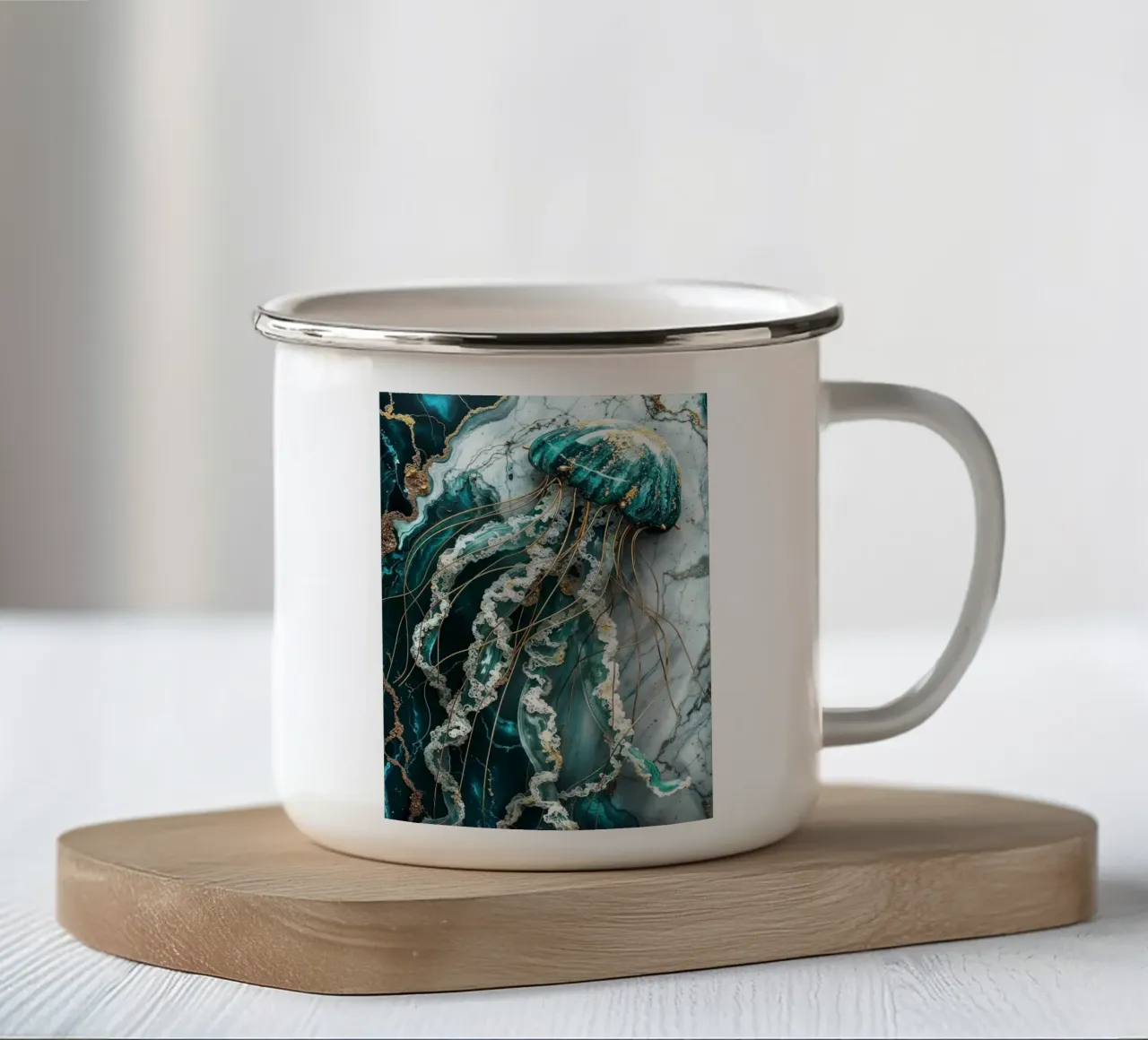 Medusa astratta di giada tazza in smalto da Margaret Marie Ostrout