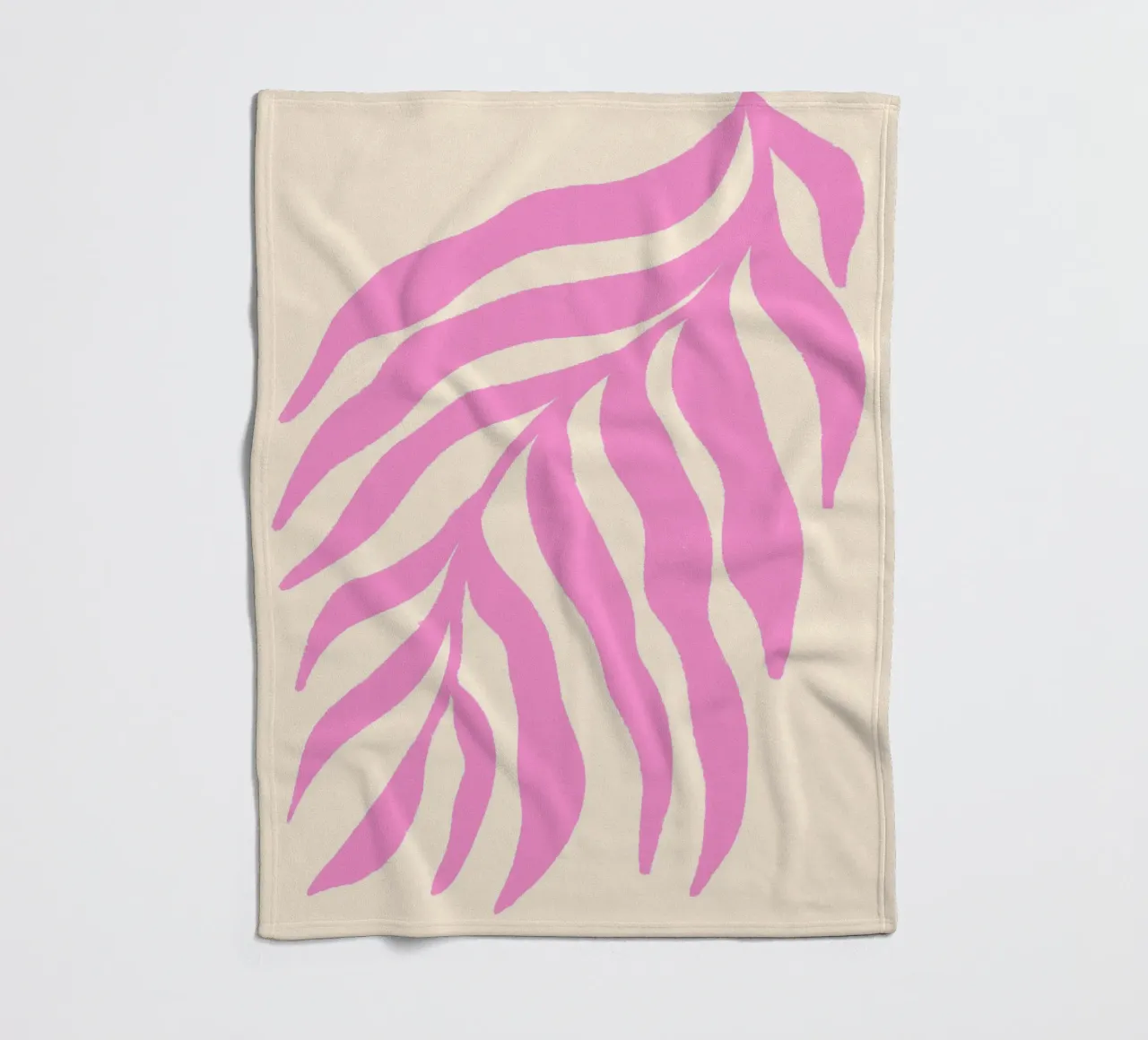 Rosa Silhouette Texturierter Zweig 3 Fleecedecke von Wackapacka
