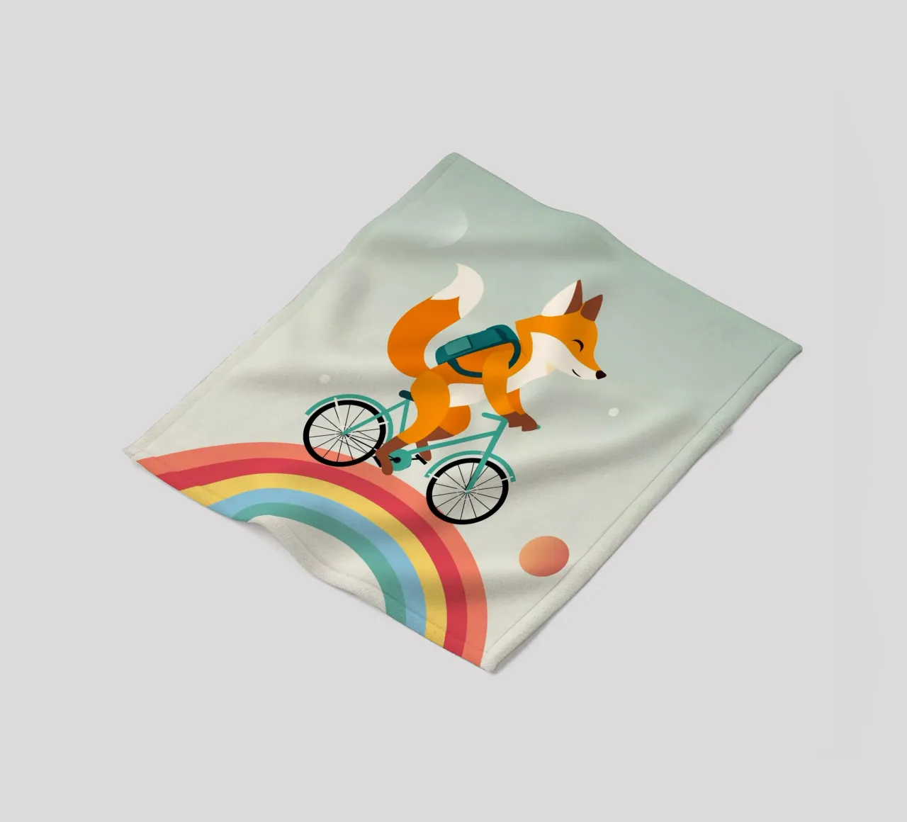Fröhlicher Fuchs auf Fahrrad über Regenbogen Fleecedecke von namosh