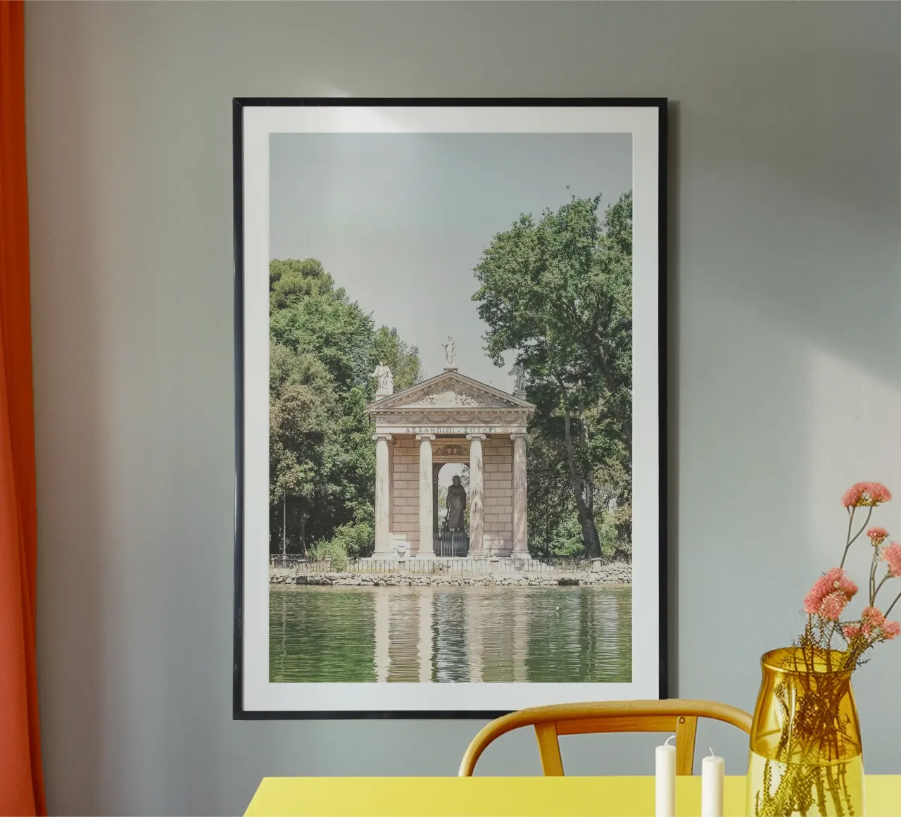 Roma, Italia I Tempio di Esculapio nel parco di Villa Borghese poster con telaio in plastica da Julie Travel Photography