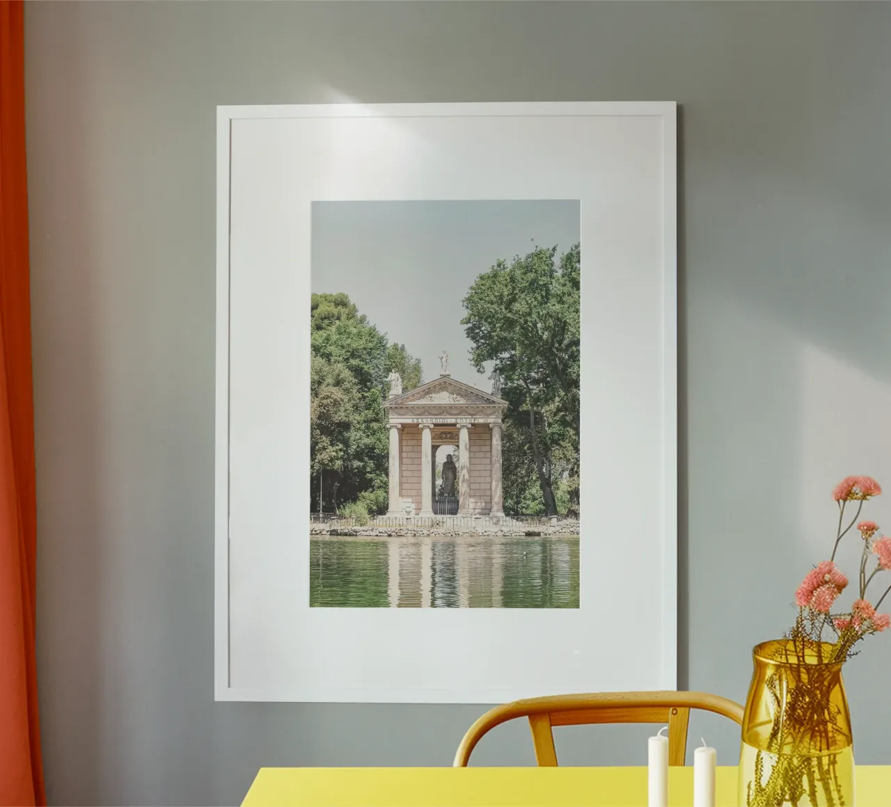 Roma, Italia I Tempio di Esculapio nel parco di Villa Borghese poster con telaio in plastica da Julie Travel Photography