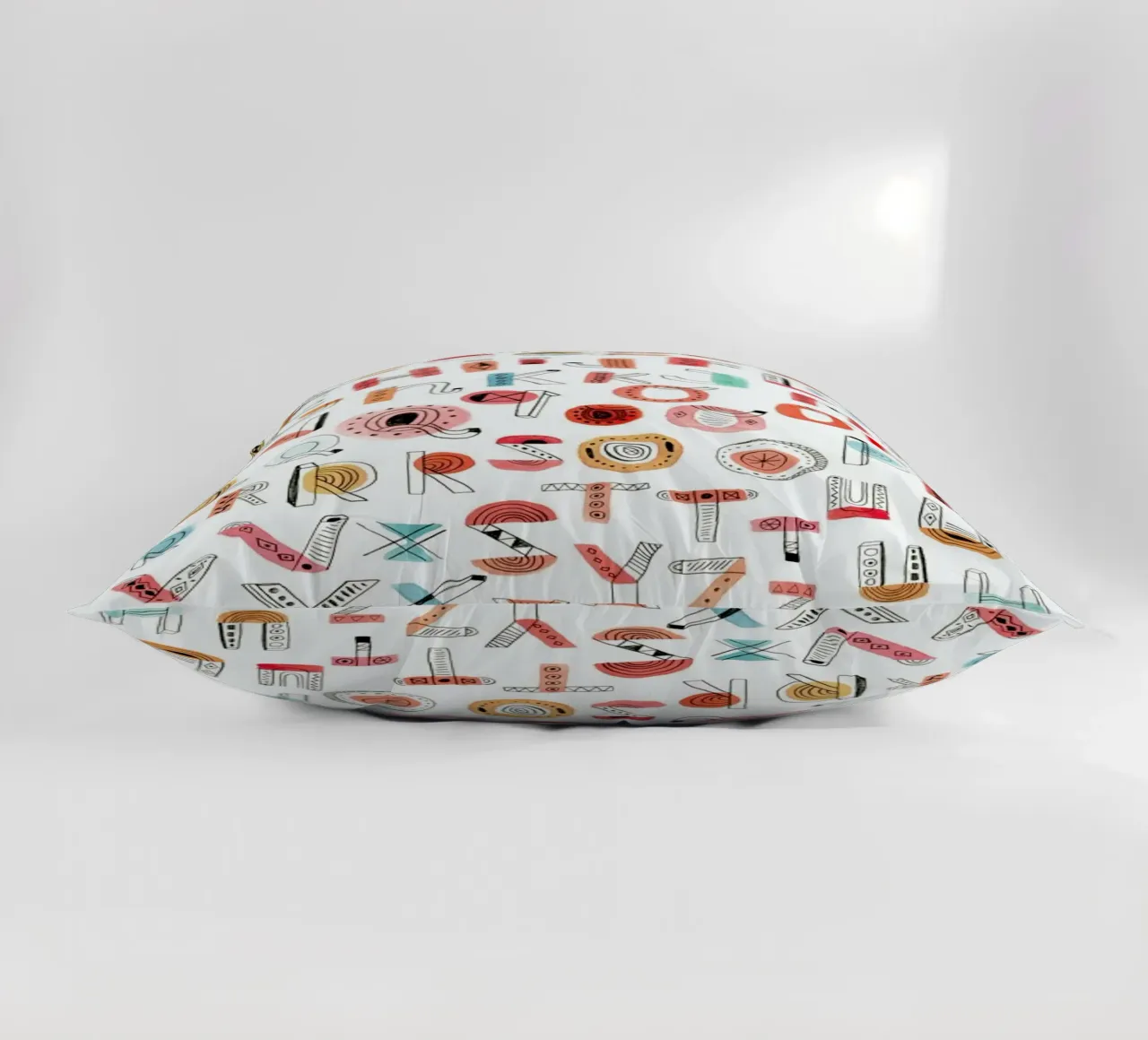 Alphabet Soup cuscino da Little Flourishes