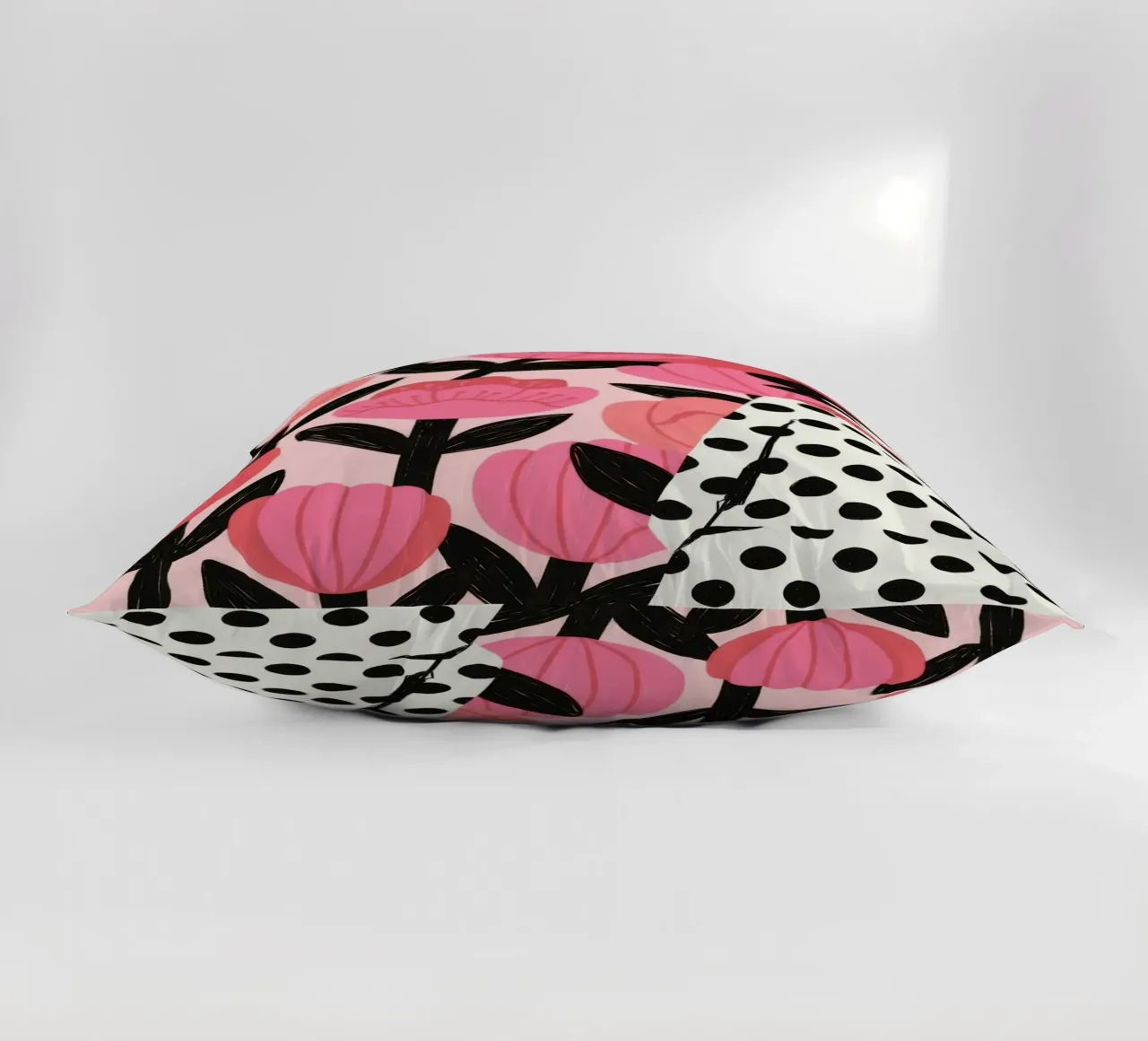 Moda floreale audace cuscino da Murni Strokes