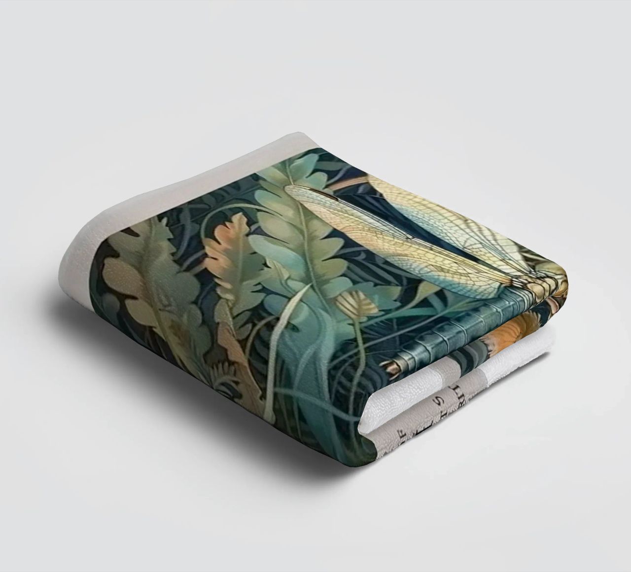 william morris libellule collée sur les fleurs serviette de bain de Art Crew Kbm