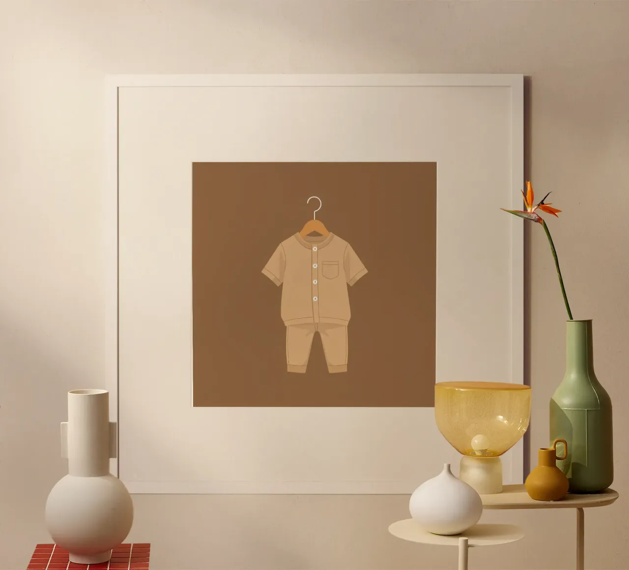 Un grazioso completino beige per bambini appeso ad una gruccia di legno ag poster da DesignDoodle