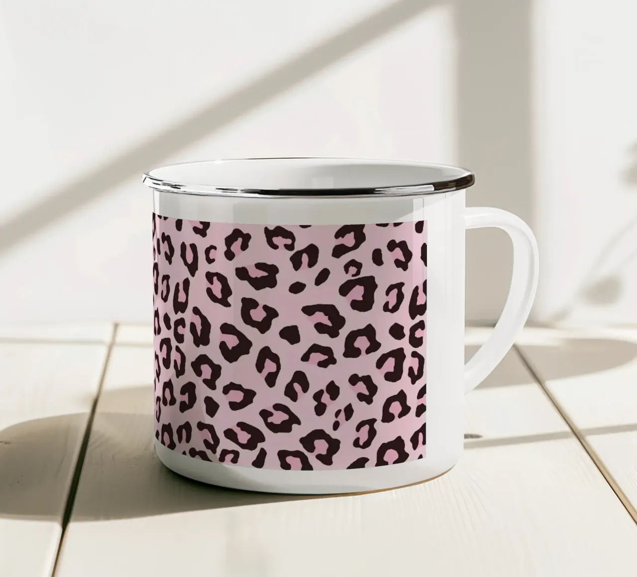 Cioccolato rosa con stampa leopardo tazza in smalto da SilverPegasus