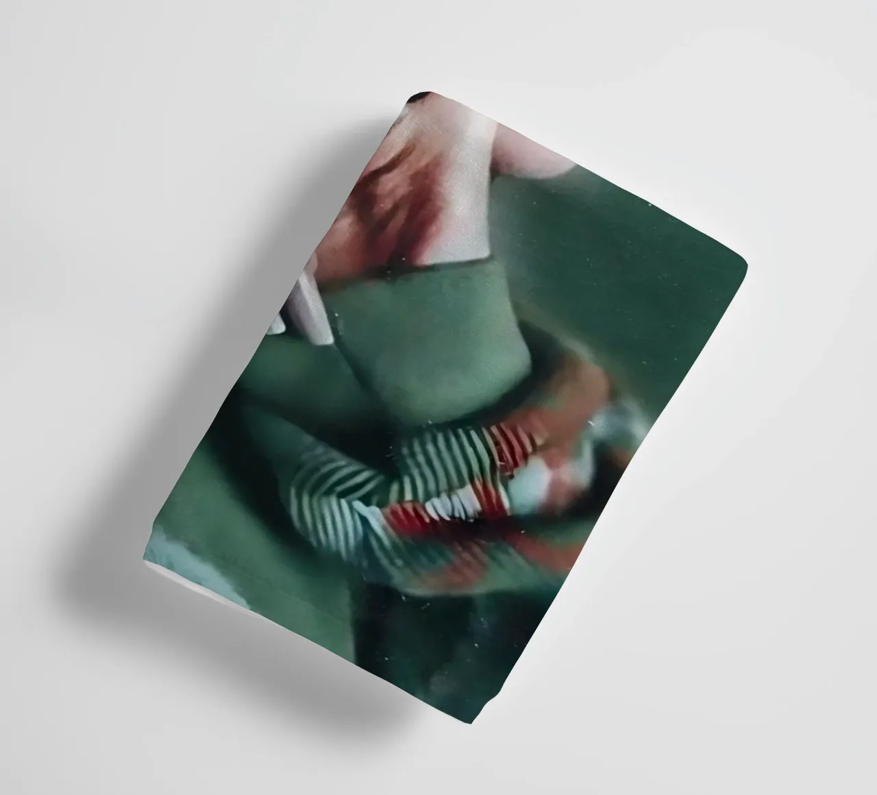 Billie Eilish asciugamano da bagno da Low poly art
