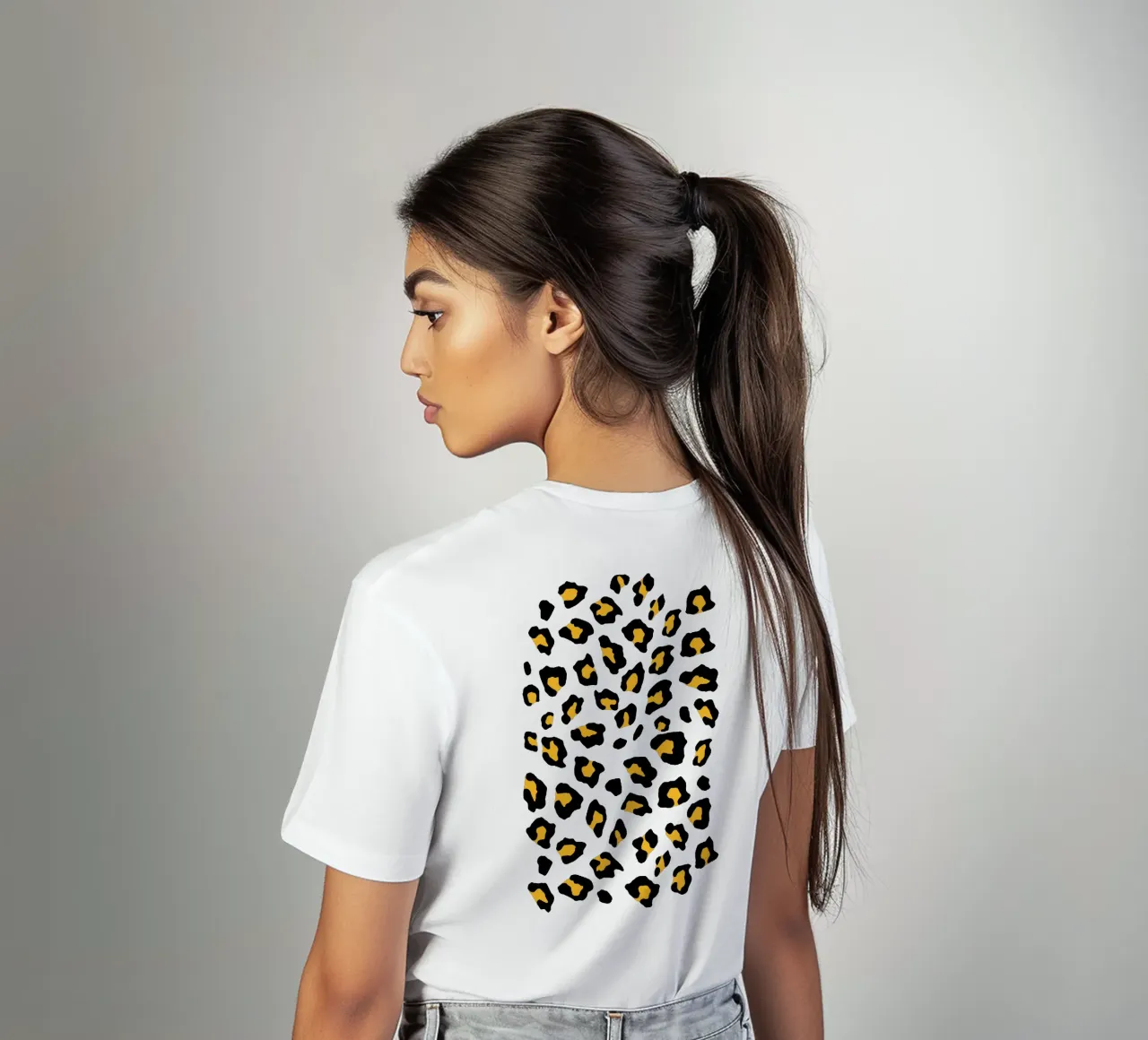 Imprimé léopard Jaune moutarde t-shirt de SilverPegasus