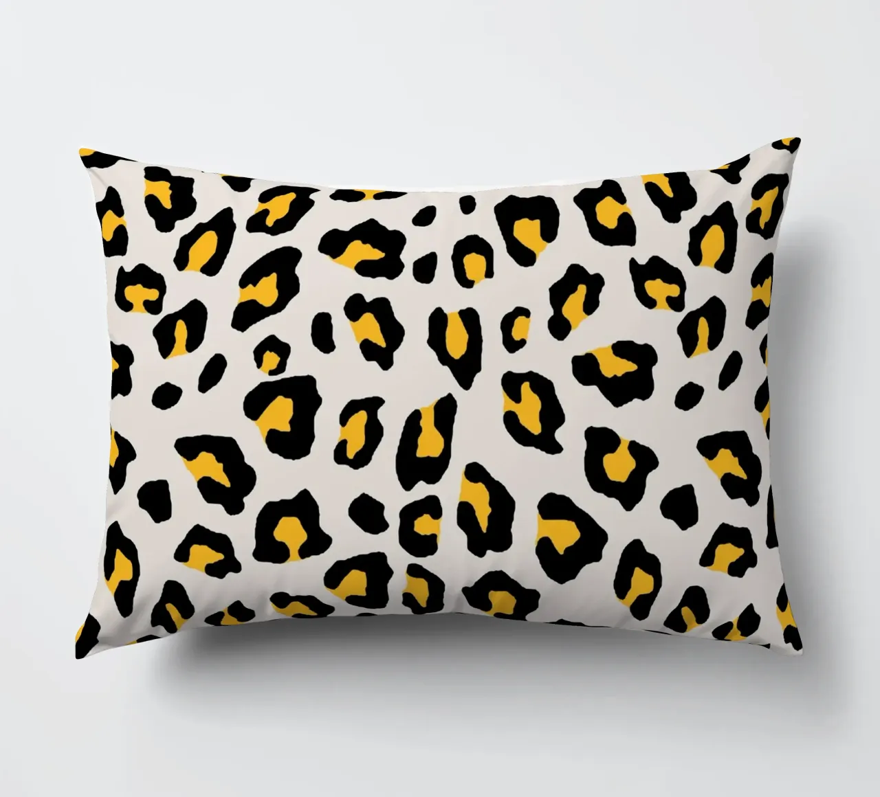 Imprimé léopard Jaune moutarde coussin de SilverPegasus