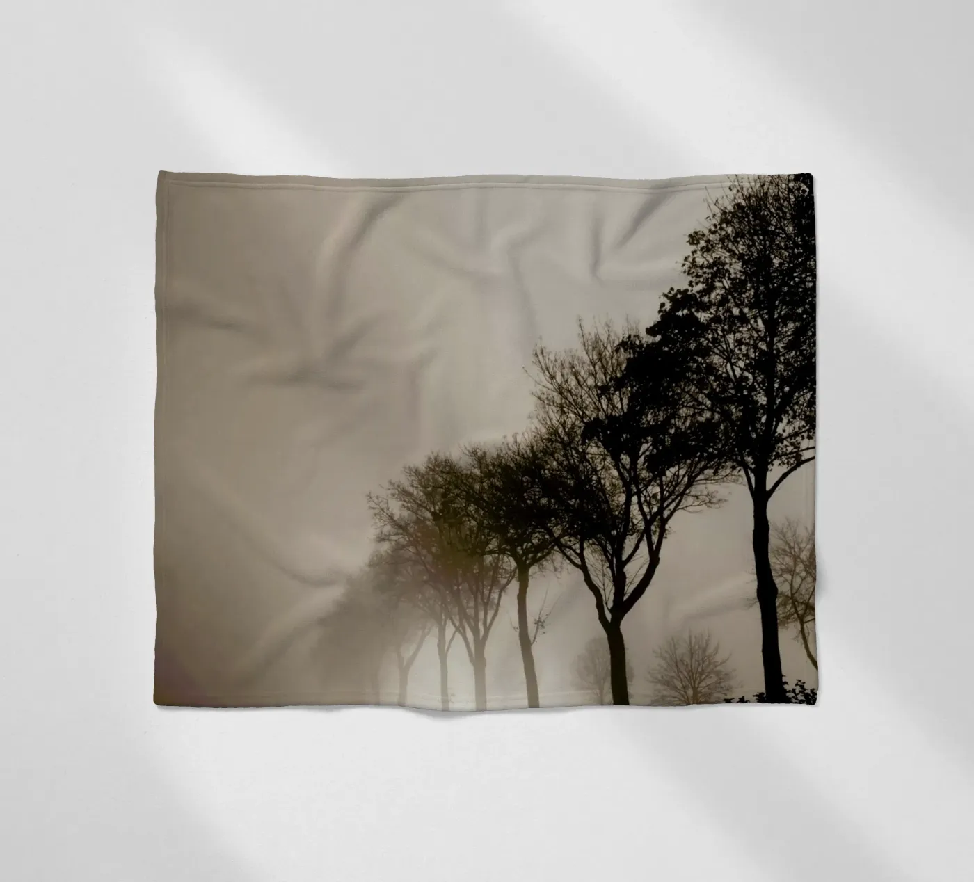 Brown Trees Fleecedecke von Monika Strigel