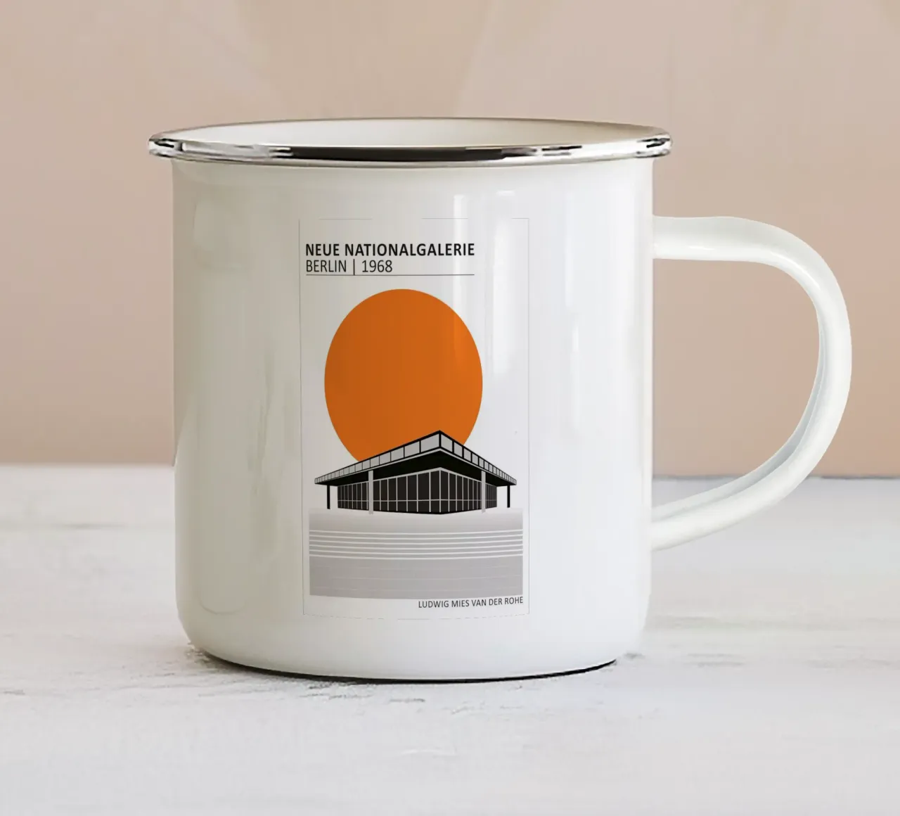 edificio moderno museo design geometrico tazza in smalto da Purrfect Whiskers Art