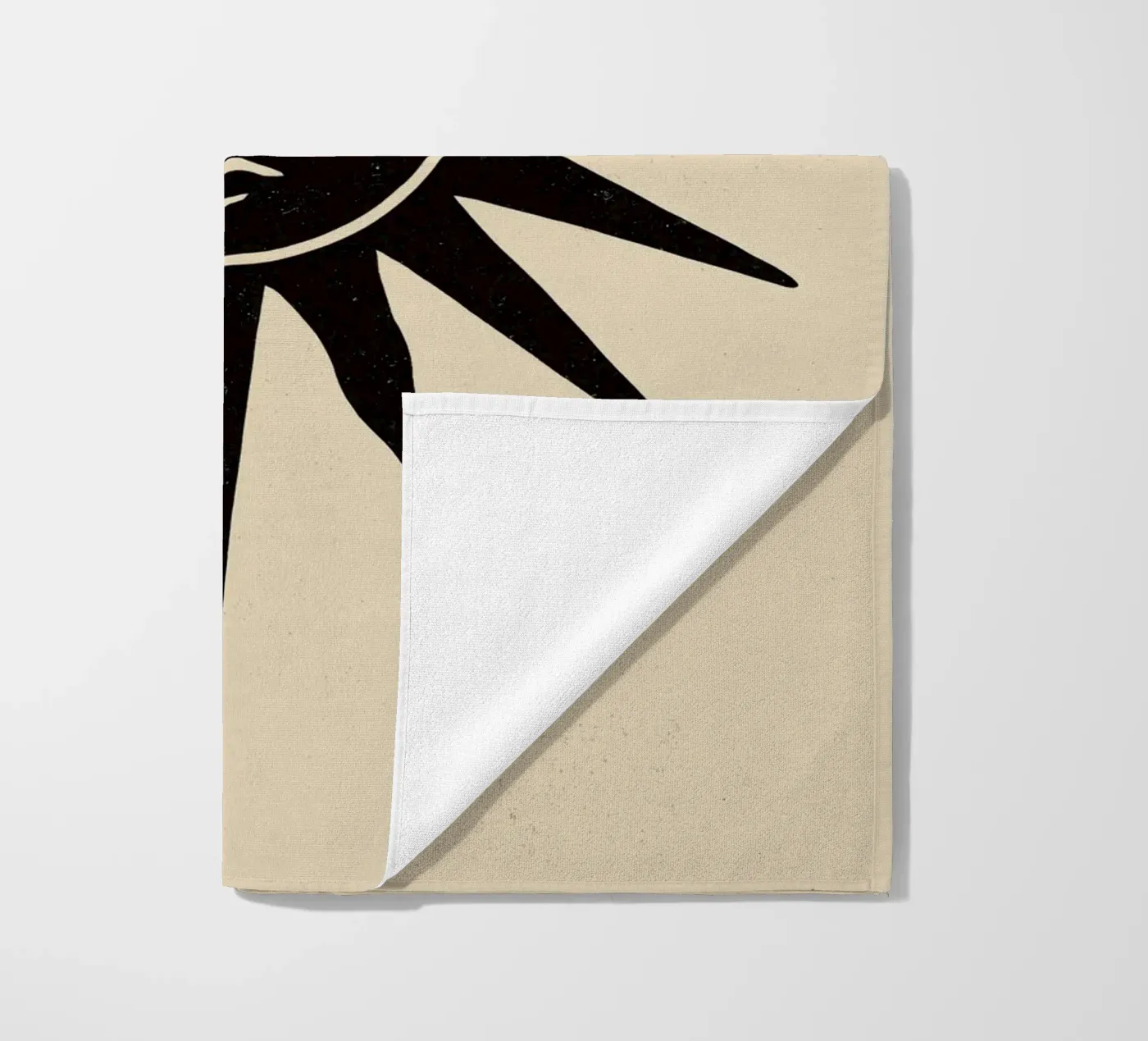 Shadow Sun Strandtuch von treechild