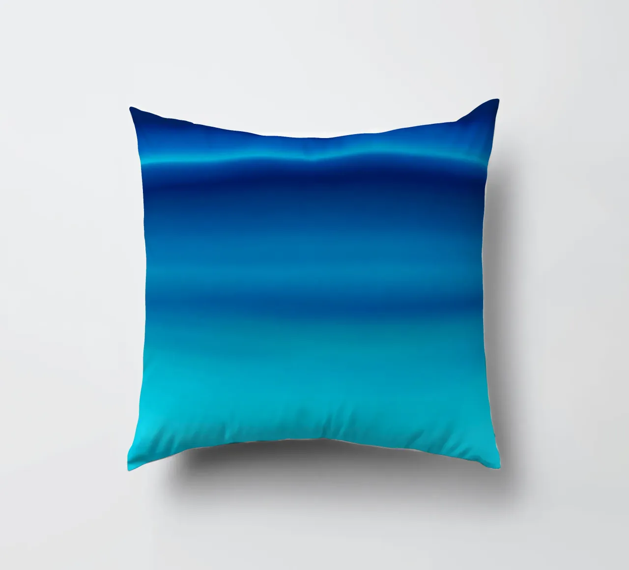 Gradiente oceano blu con onde delicate cuscino da PhotoVibe Decor