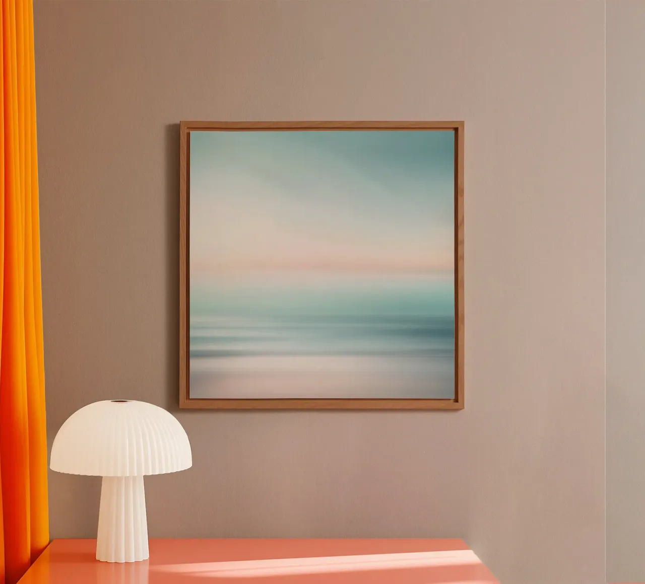 Strati di oceano sfocati in un pallido tramonto pannello forex da PhotoVibe Decor