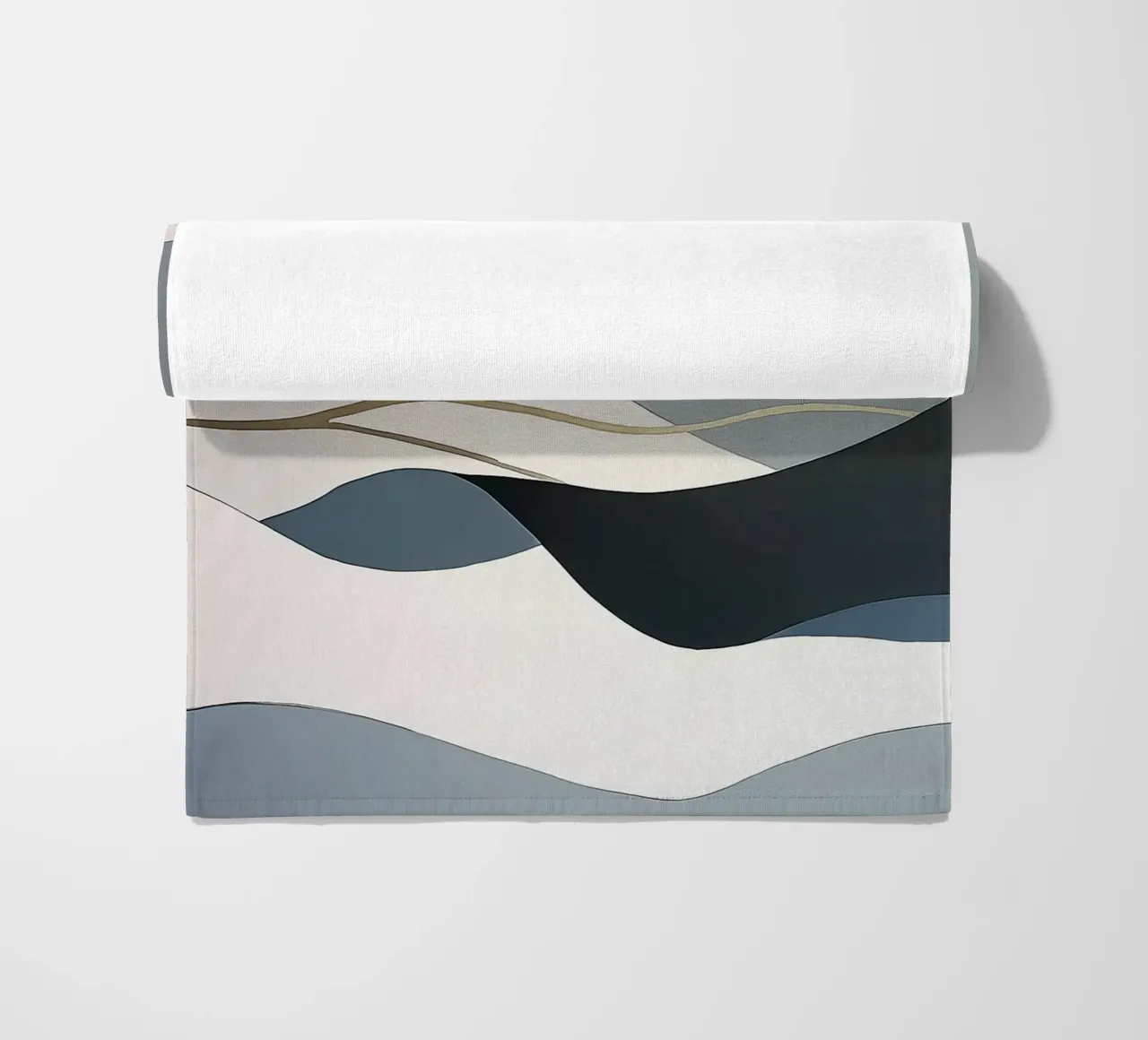 Onde astratte minimali con accenti dorati Grigio telo mare da Artbyvo