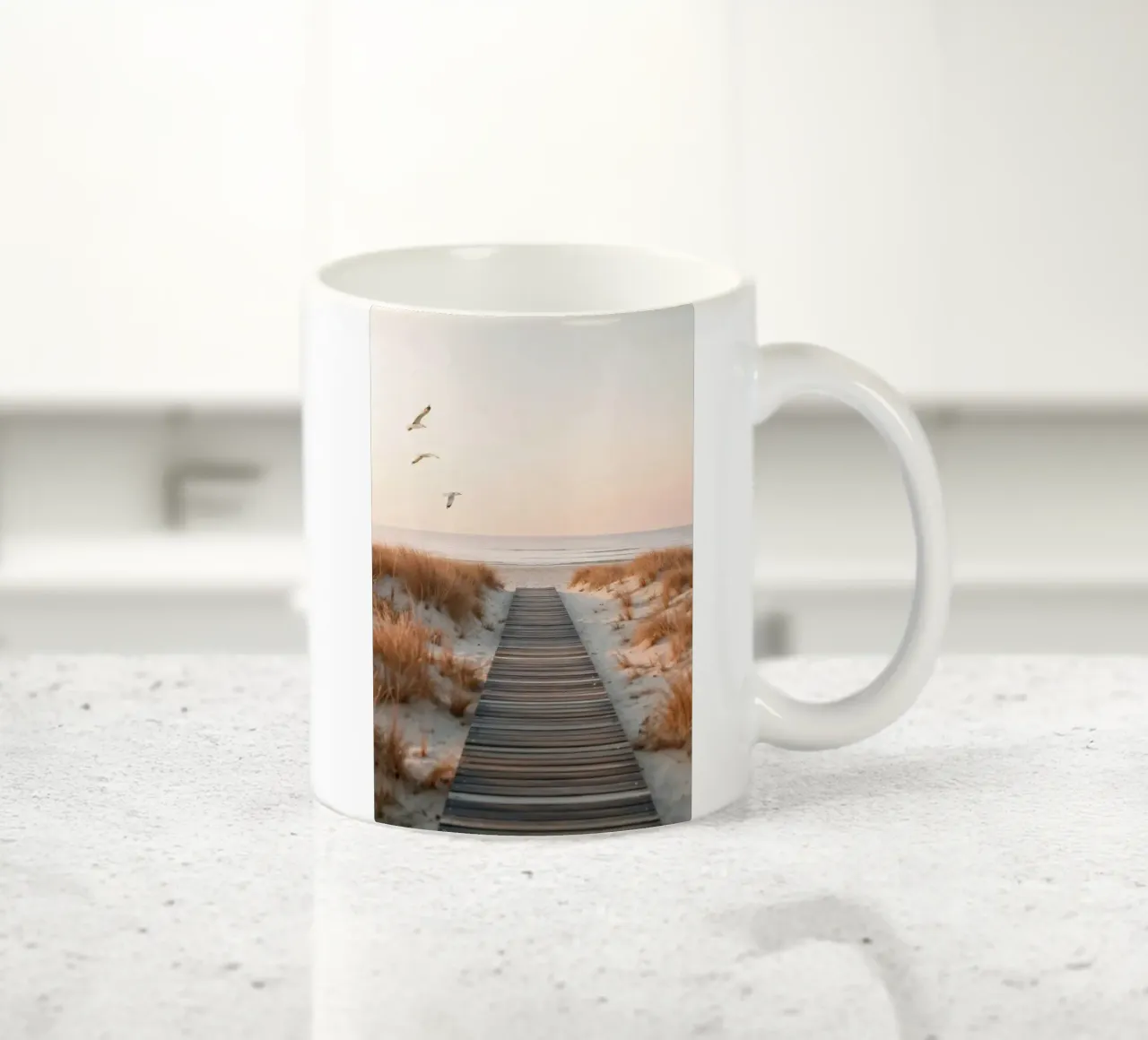 Seaside Silence - Arte della passeggiata sulle dune tazza in ceramica da BLICKPUNKT