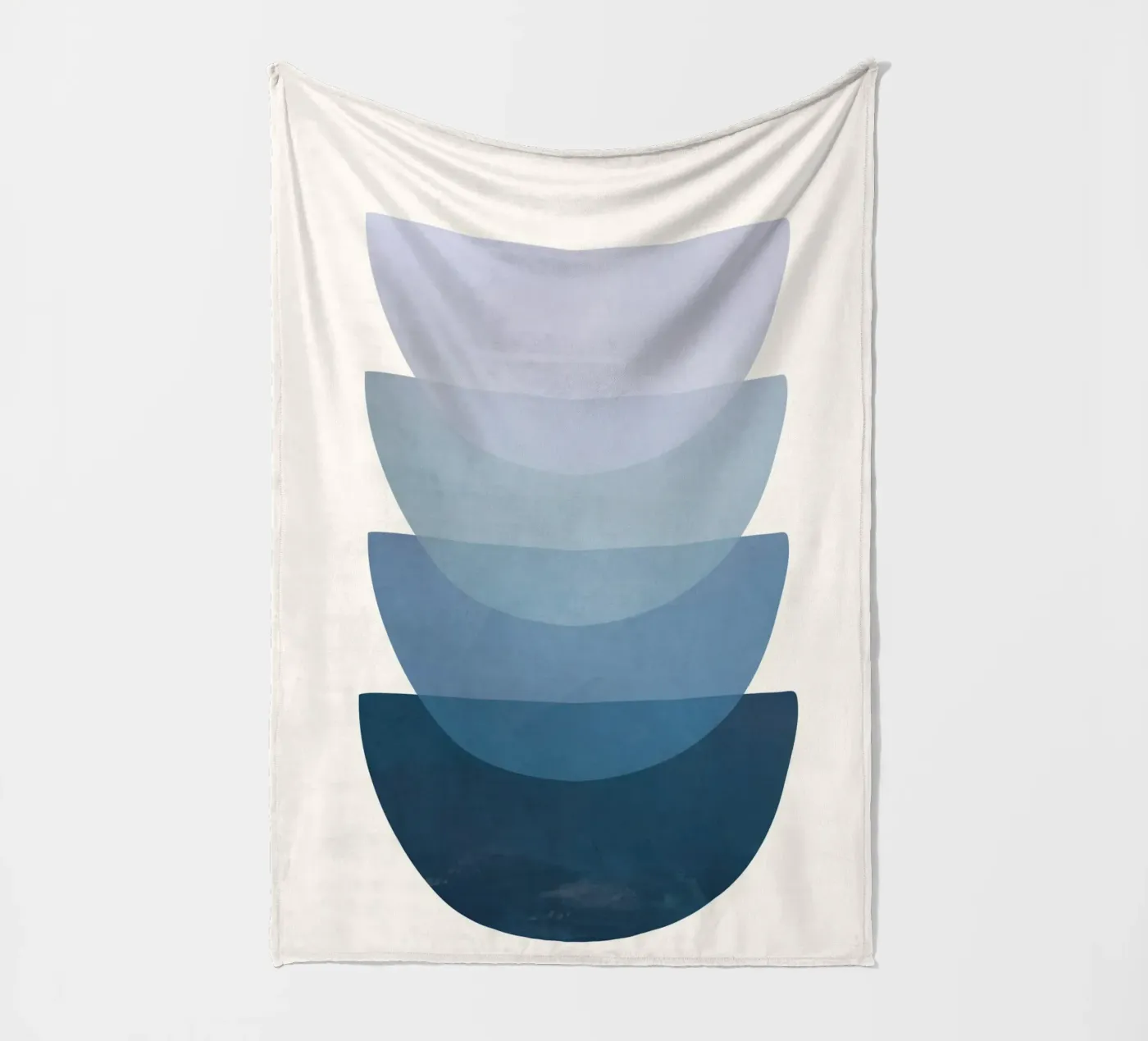 Blue Stack 02 Fleecedecke von cityart