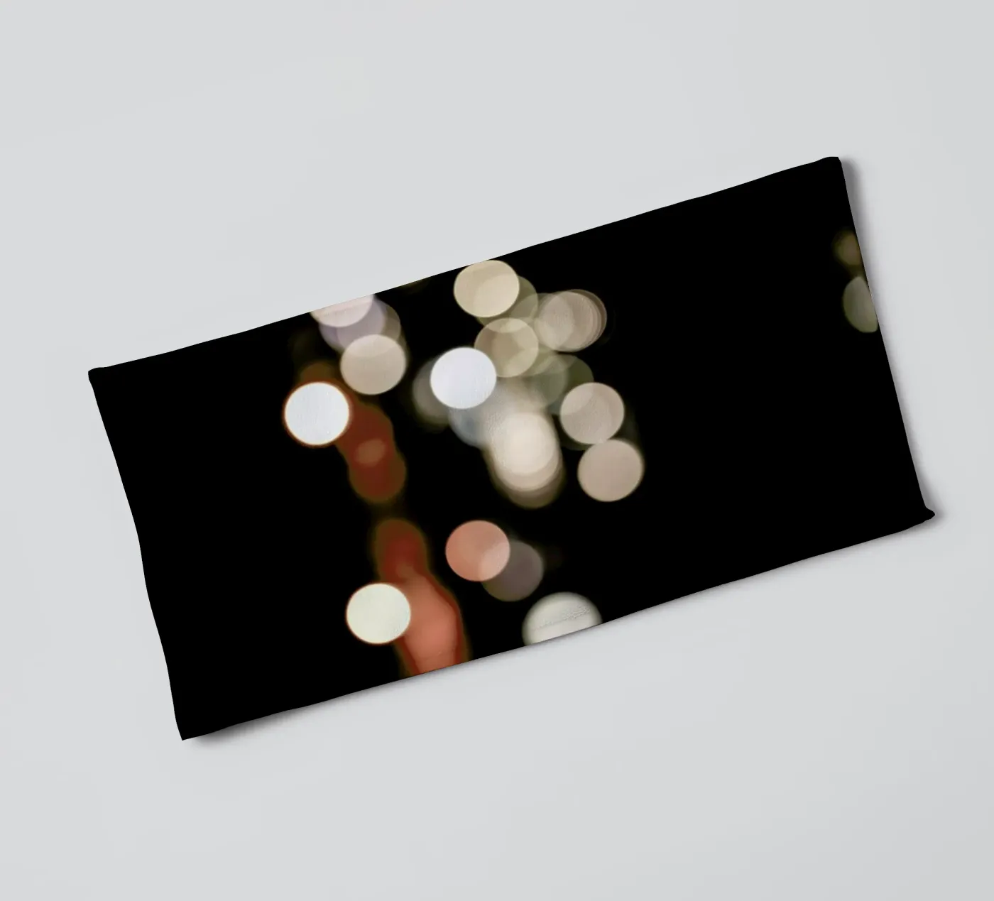 Dancing Lights Handtuch von Shot By Clint