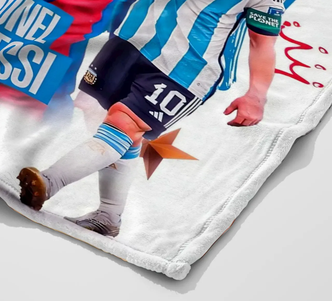 Lionel Messi coperta in pile da Agus Creative