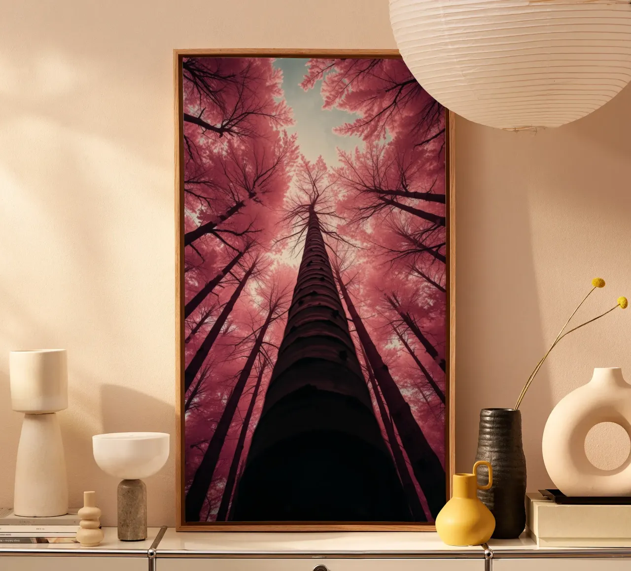 Les grands arbres s'étirent vers un ciel rose, créant une atmosphère de rêve. toile de DesignDoodle