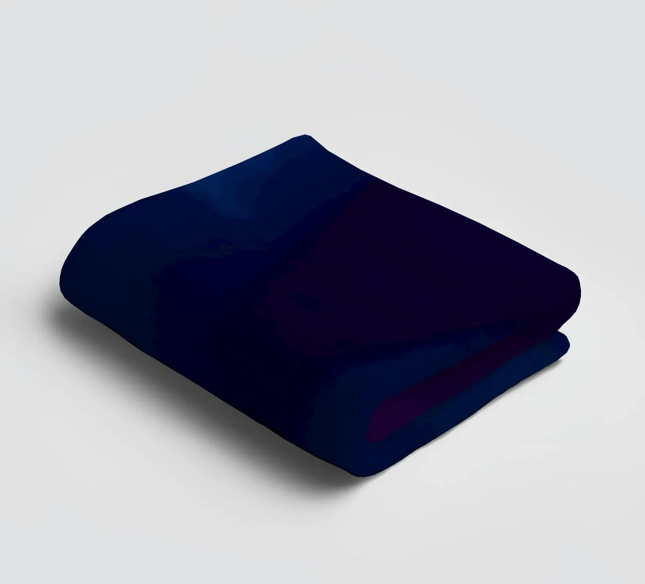 design abstrait dans des tons bleus riches pour une pièce moderne serviette de bain de DesignDoodle