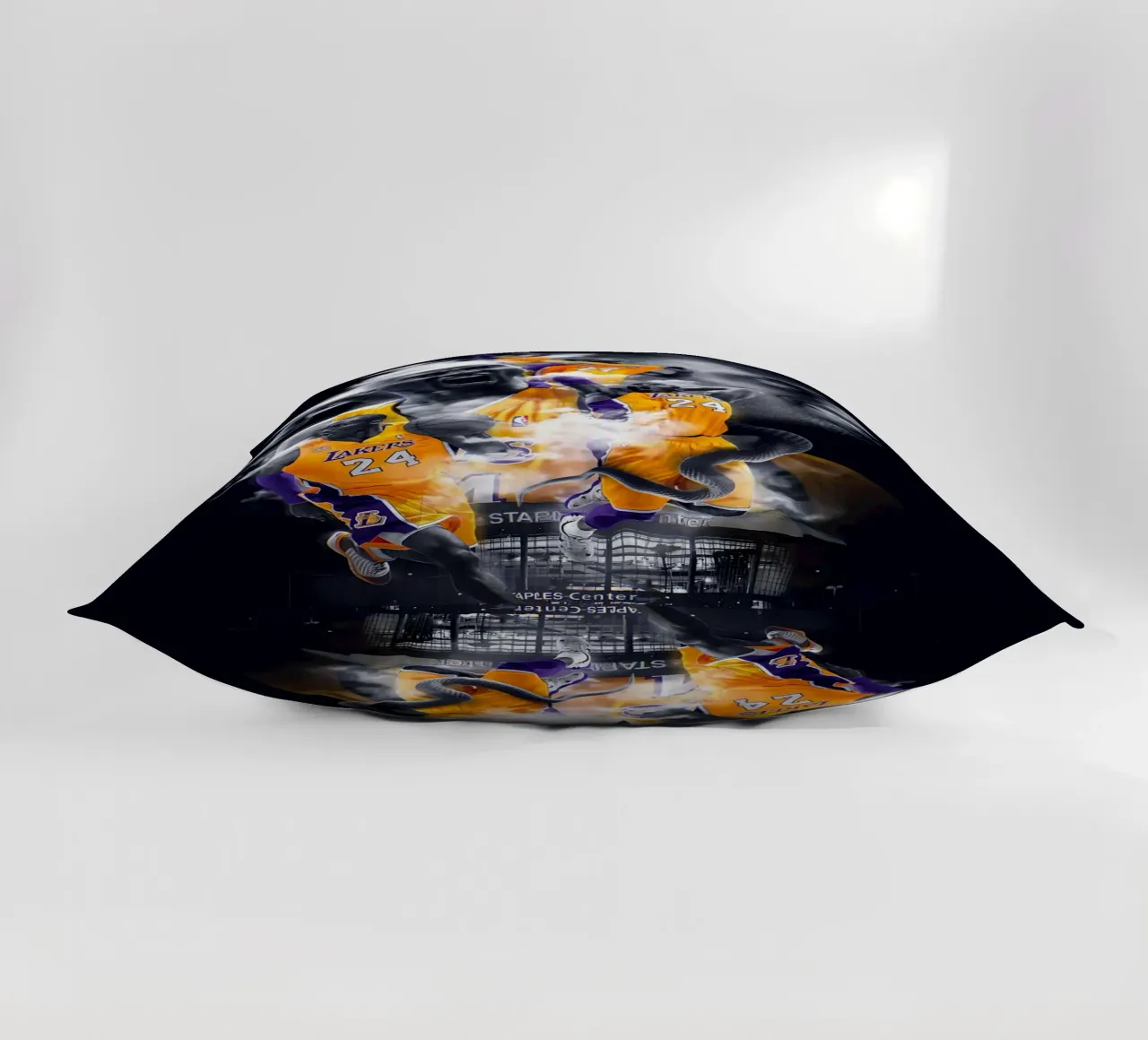 Kobe Bryant cuscino da Agus Creative