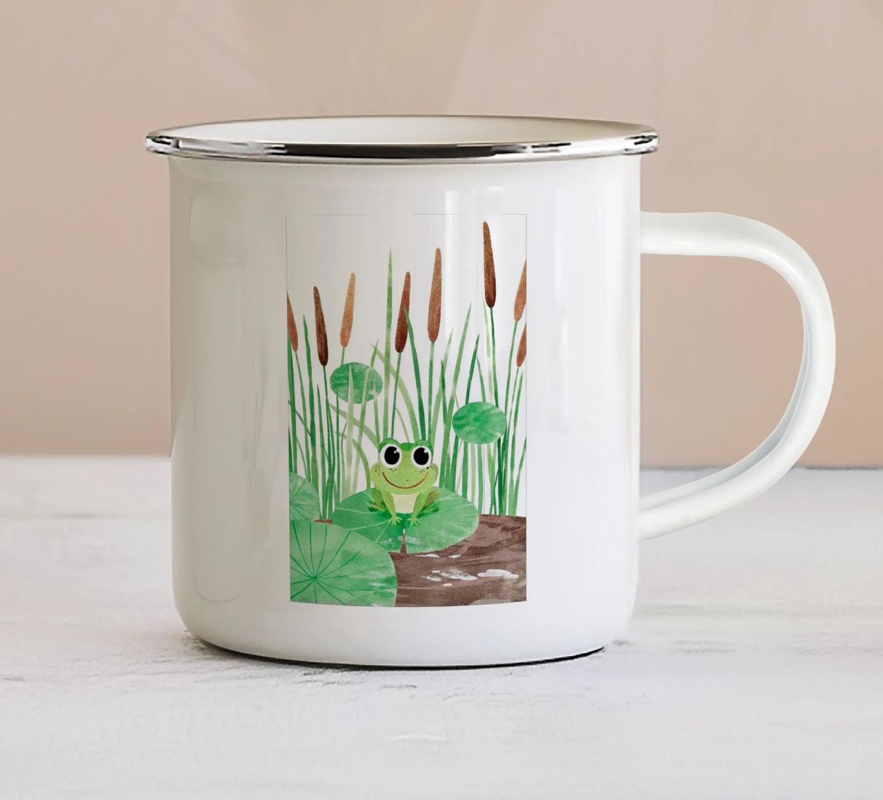 Una piccola rana molto felice tazza in smalto da BABY ART PRINTS