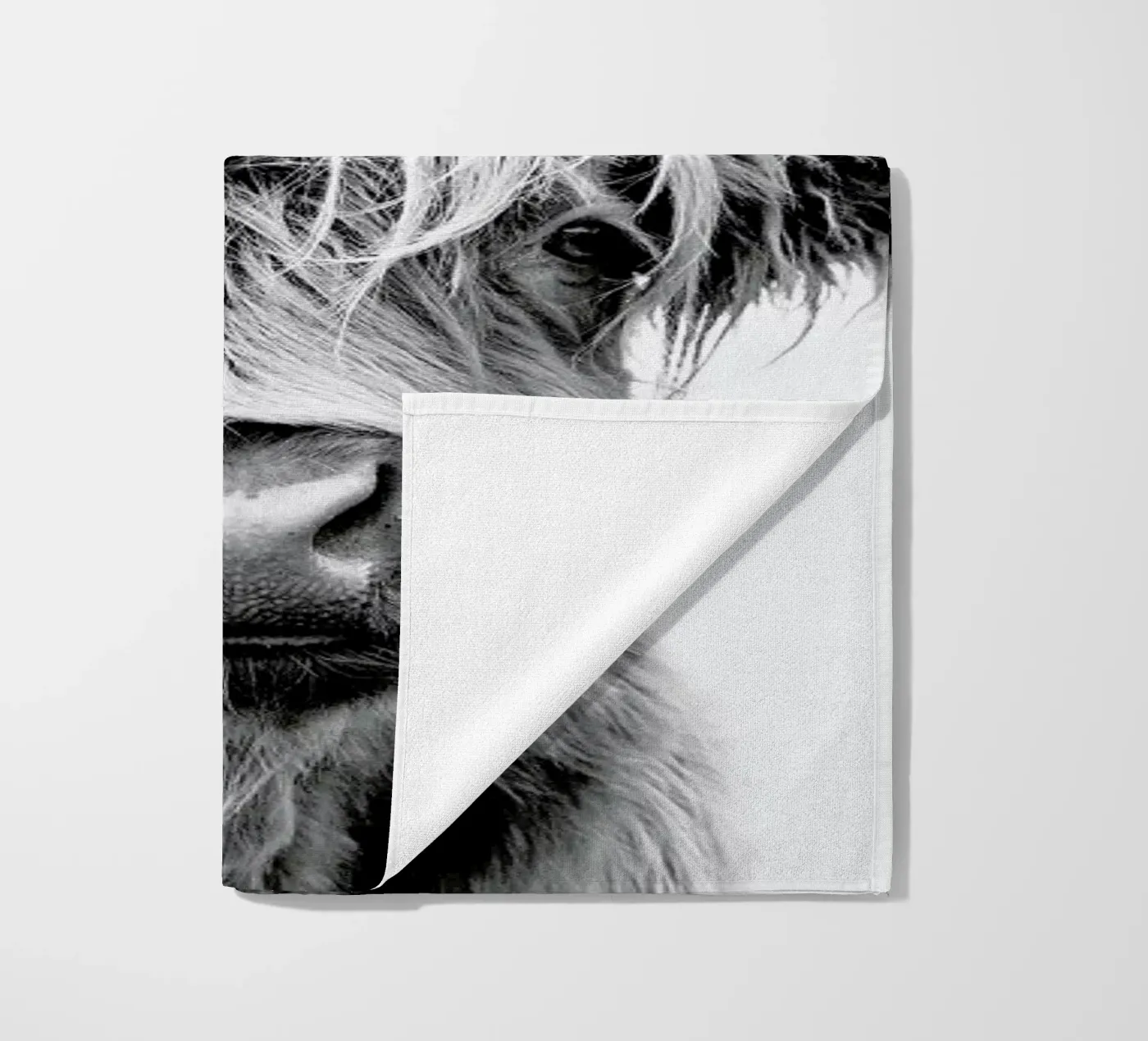 Beneath Raised Brows telo mare da Natural Kingdom