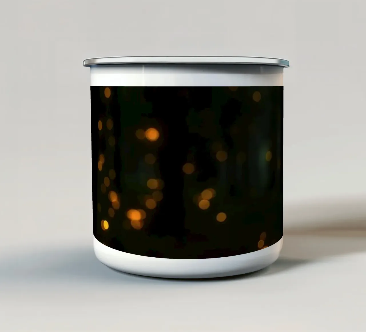 Foresta magica con luci e funghi incandescenti tazza in smalto da DesignDoodle
