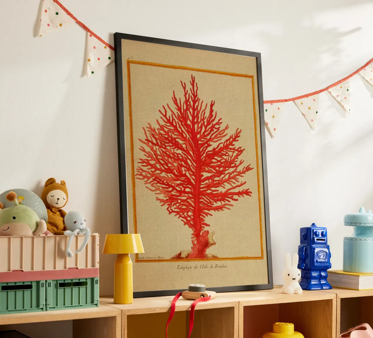 Red Hot poster con telaio in alluminio da vintagebotanics