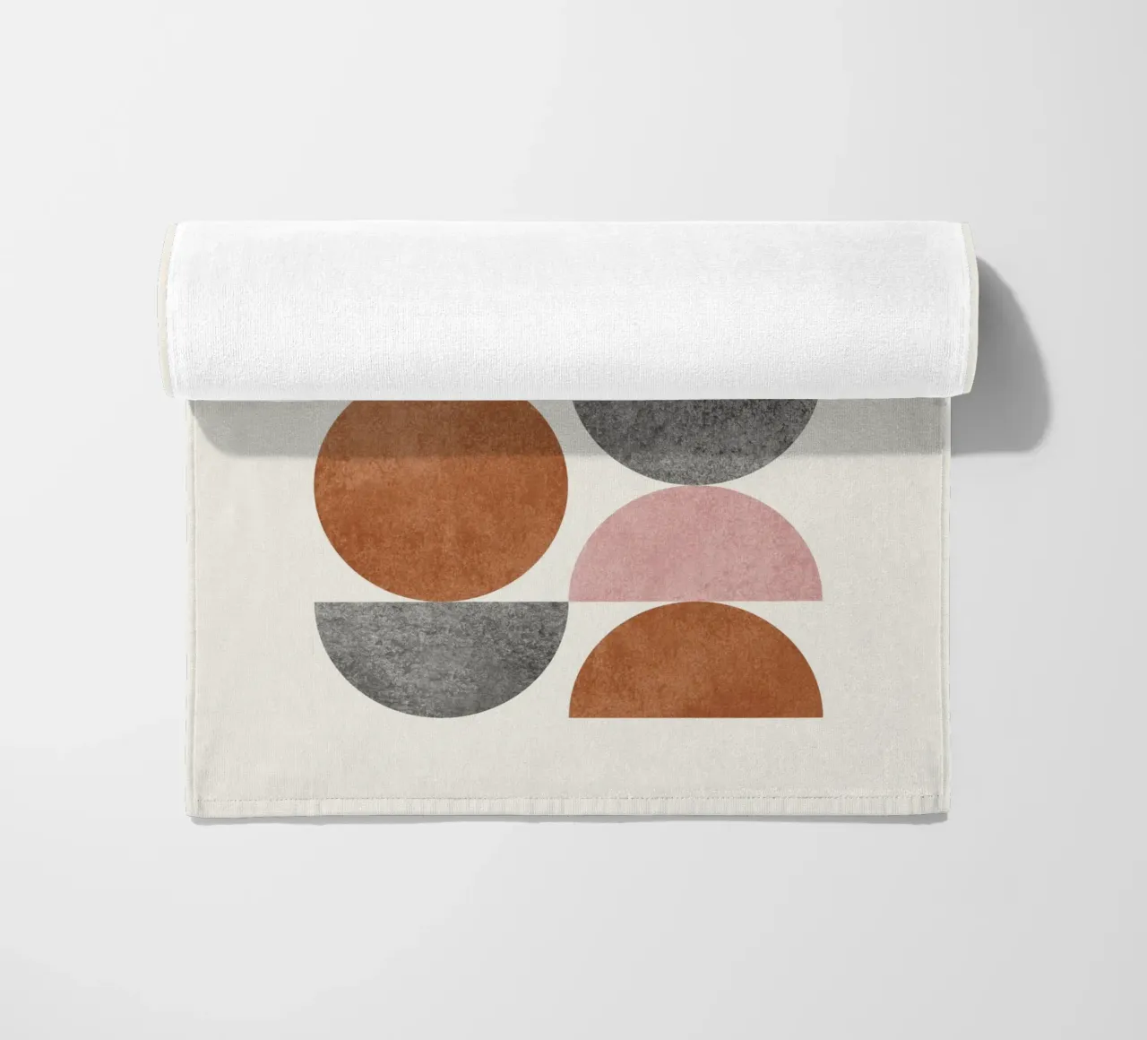 Retro Scandinavian Pattern - Pink Brown telo mare da MoonlightPrint