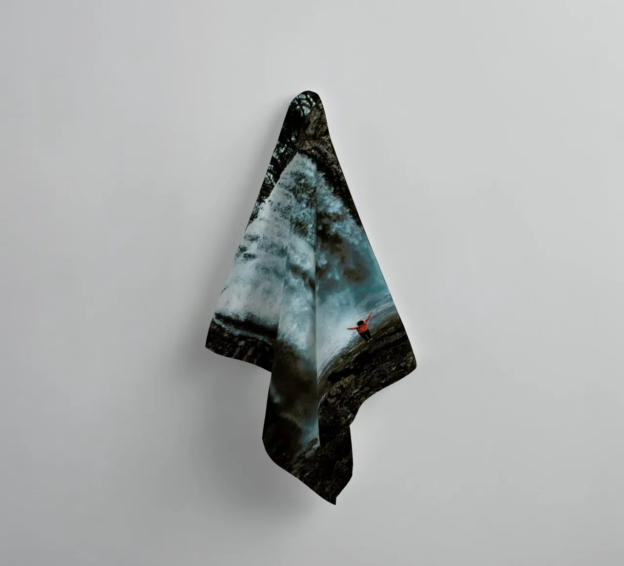 Full Force by @connorjvaughan asciugamano da bagno da EyeEm Mobile GmbH