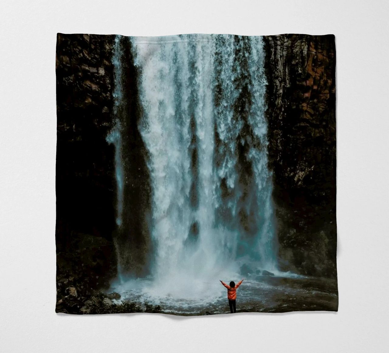 Full Force by @connorjvaughan coperta in pile da EyeEm Mobile GmbH