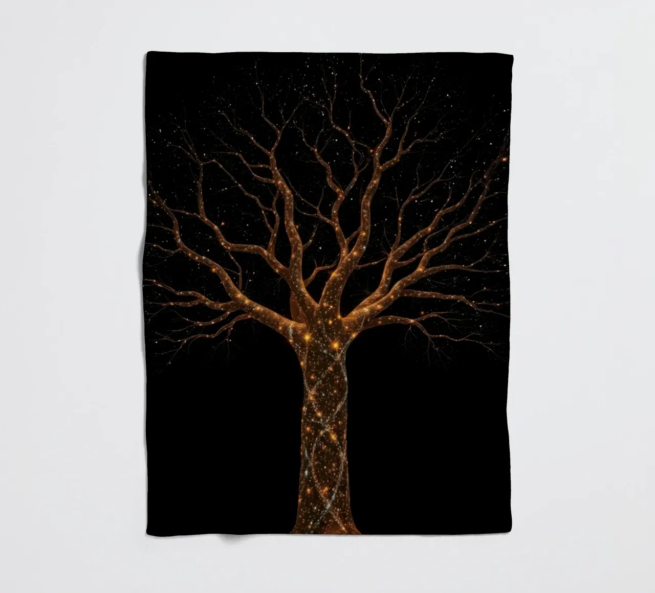 Einzigartiges abstraktes Baumdesign, beleuchtet von funkelnden Lichtern Fleecedecke von DesignDoodle