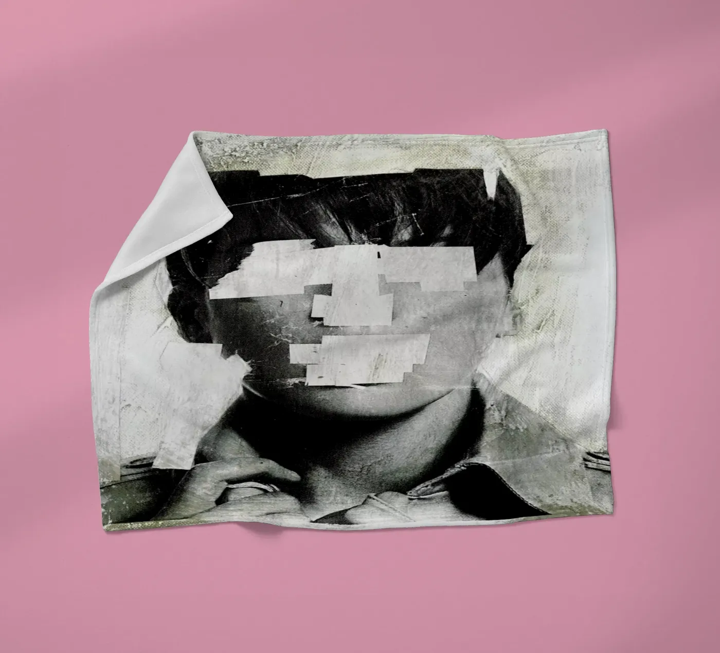 Faceless 02 Fleecedecke von Famous When Dead