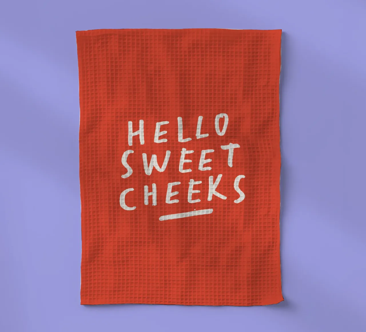 Imprimé typographique Hello Sweet Cheeks Playful Loving en rouge torchon de THE MOTIVATED TYPE