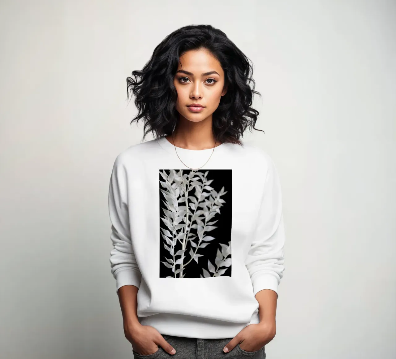 Minimal Black & White Branch felpa da Studio Nahili