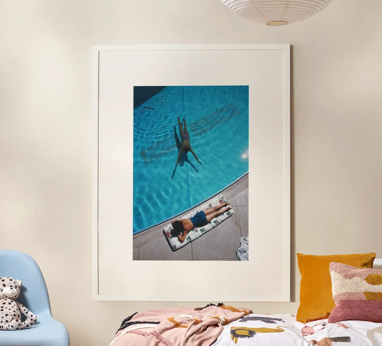 Nuotare al lago Tahoe poster con telaio in legno da Popo Photograph
