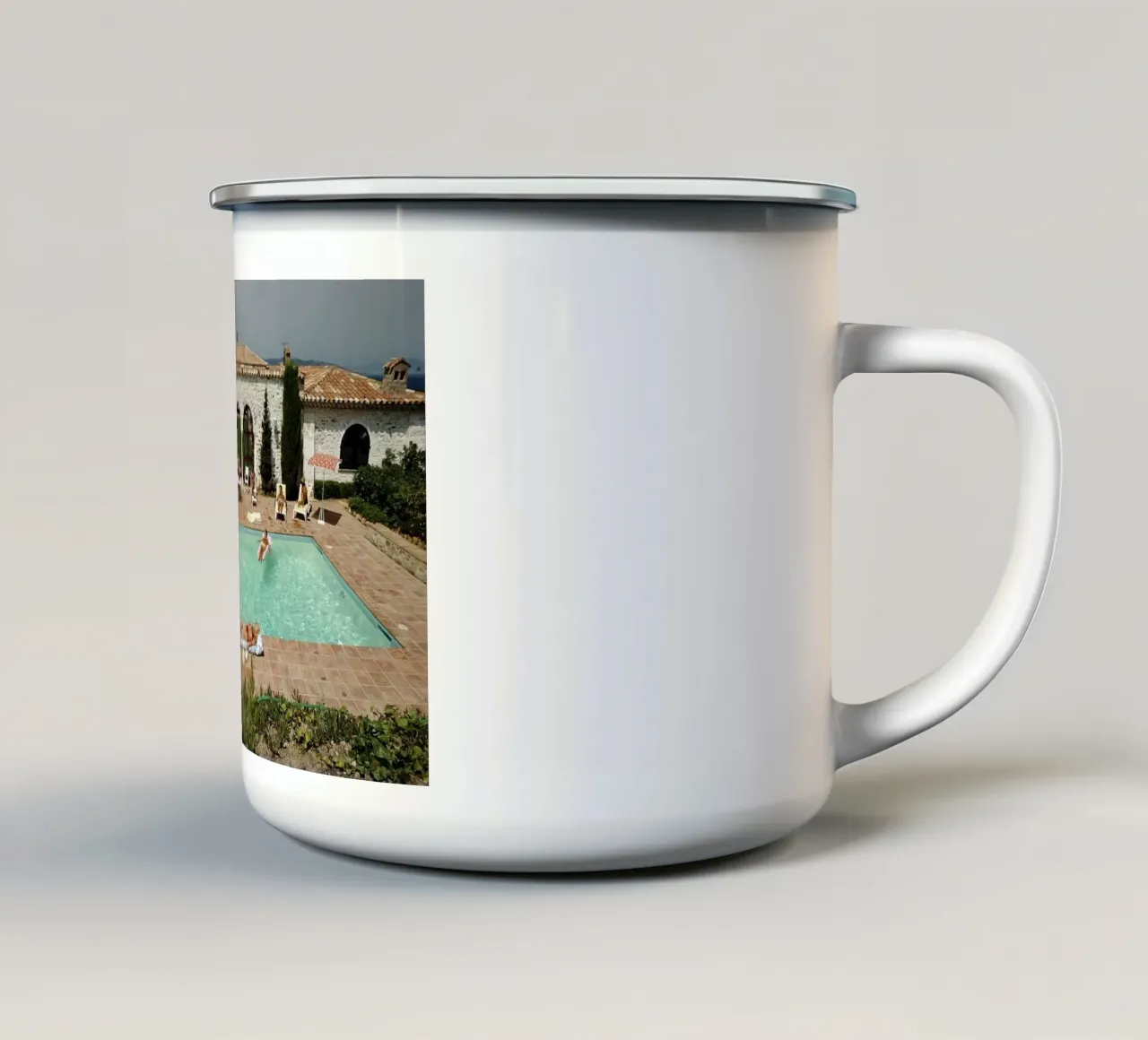 Spiaggia di Saint Tropez tazza in smalto da Popo Photograph
