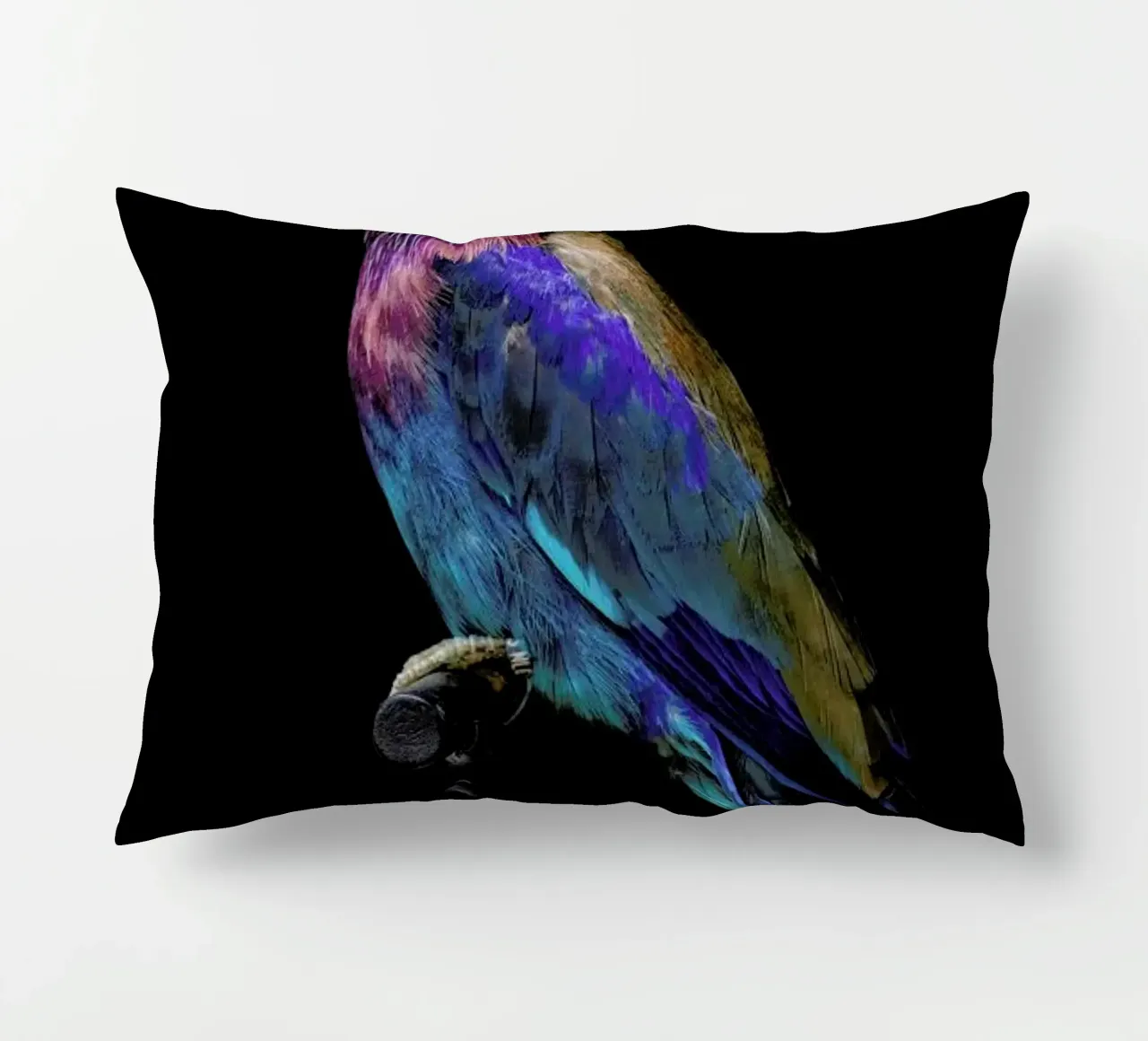 Birds 2 cuscino da Curious Collections by Marielle Leenders