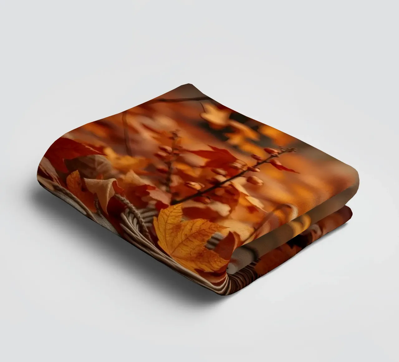 Calde foglie d'autunno sparse intorno a un cesto intrecciato asciugamano da bagno da DesignDoodle