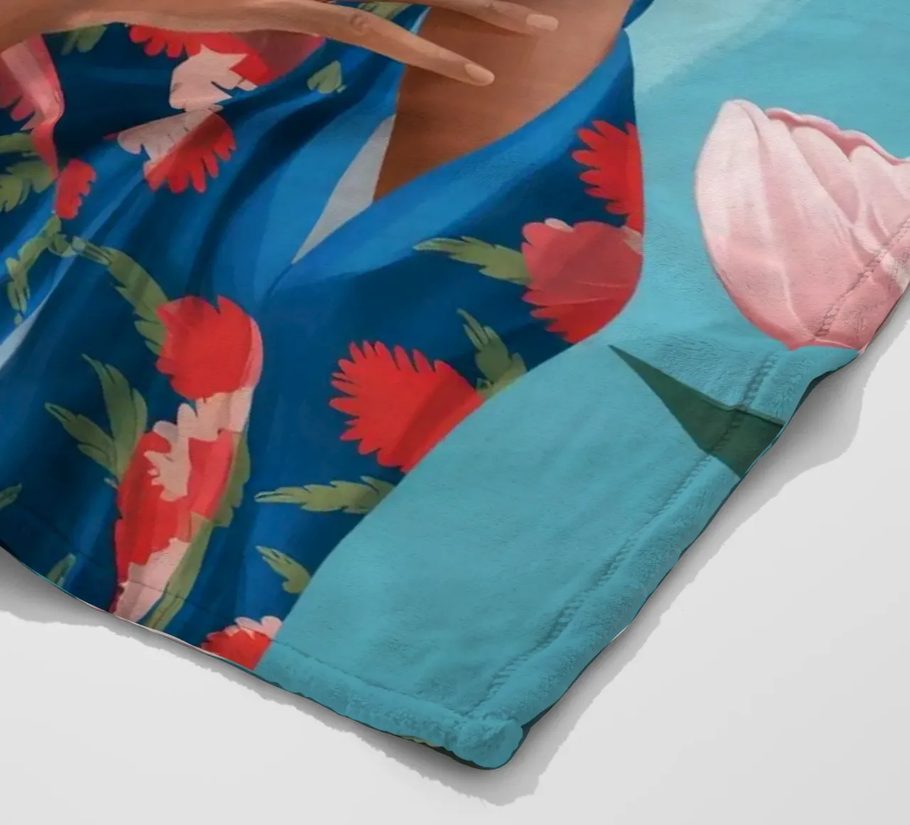 Eleganza in fiore coperta in pile da Murni Strokes