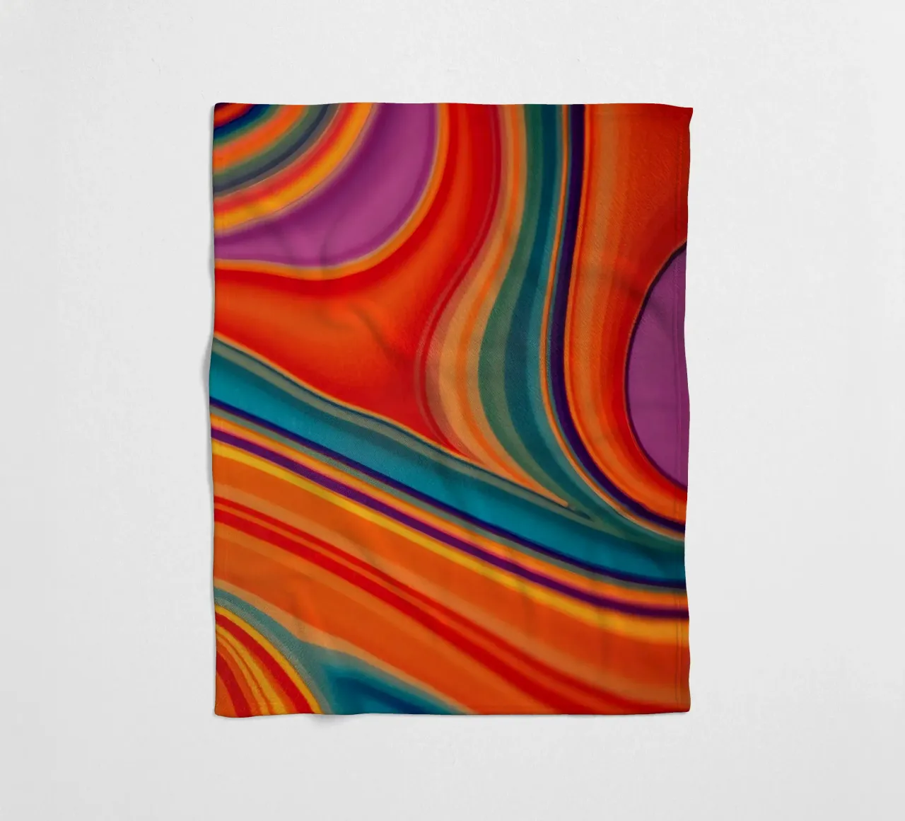 Bunte abstrakte vibrierende Wirbel und Farbverläufe Fleecedecke von DesignDoodle