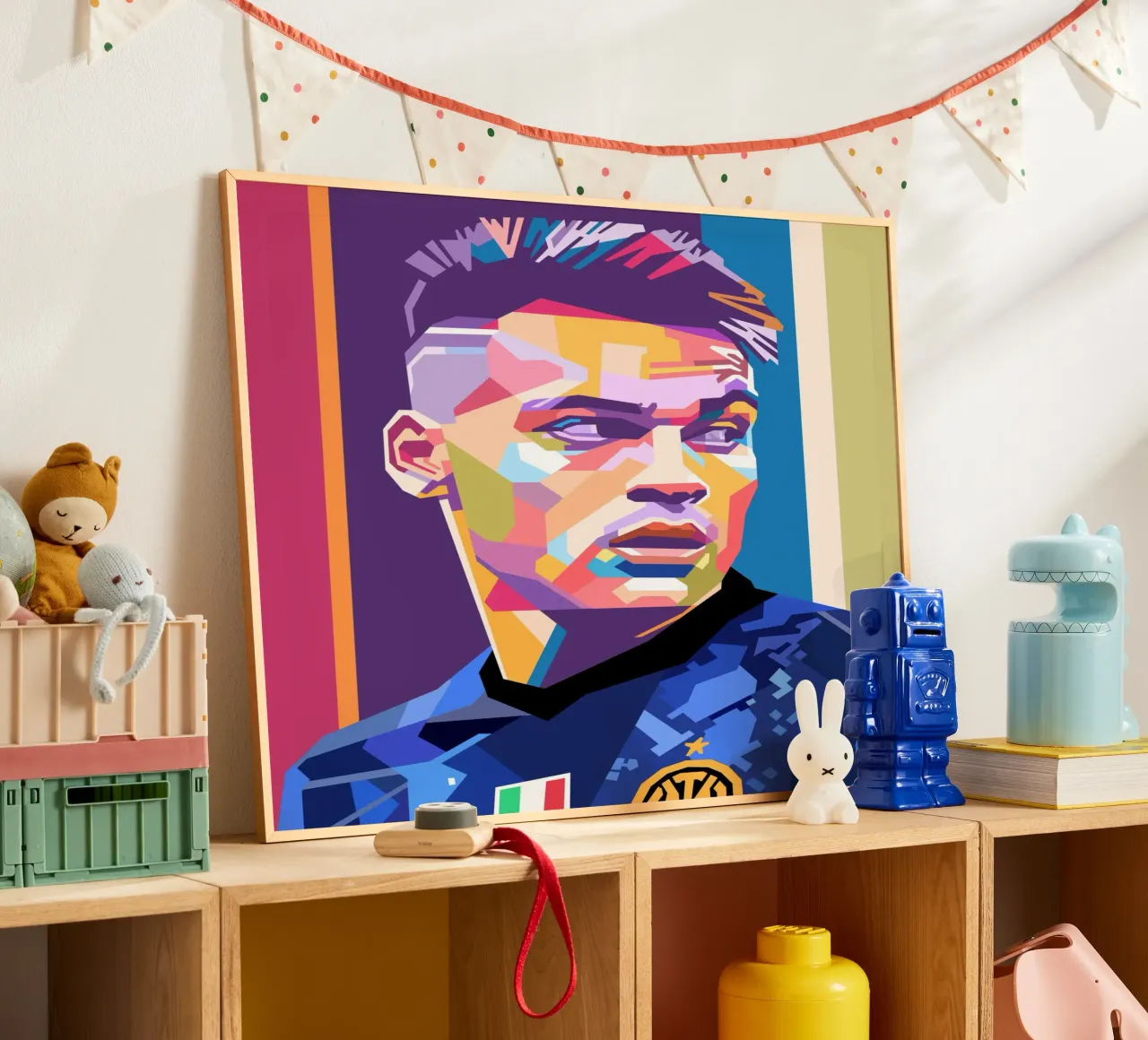 Lautaro Martinez Pop Art Porträt Poster mit Aluminium Rahmen von Hantamrata