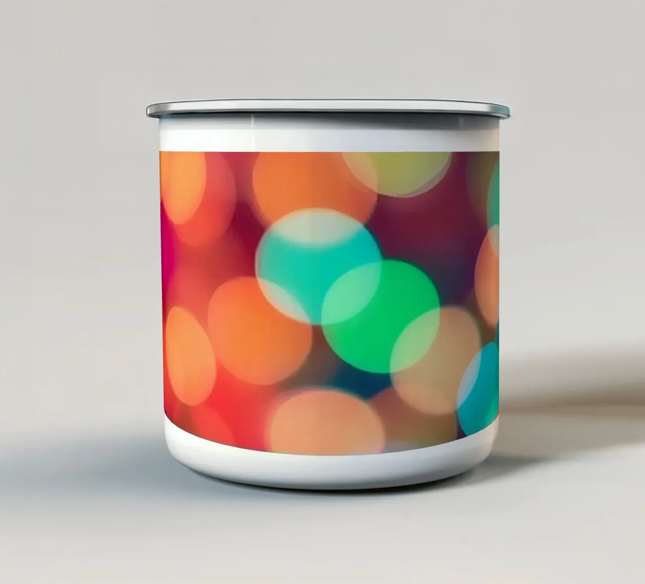 Lebendige abstrakte Bokeh Hintergrund unscharf Wirkung Emaille Tasse von DesignDoodle