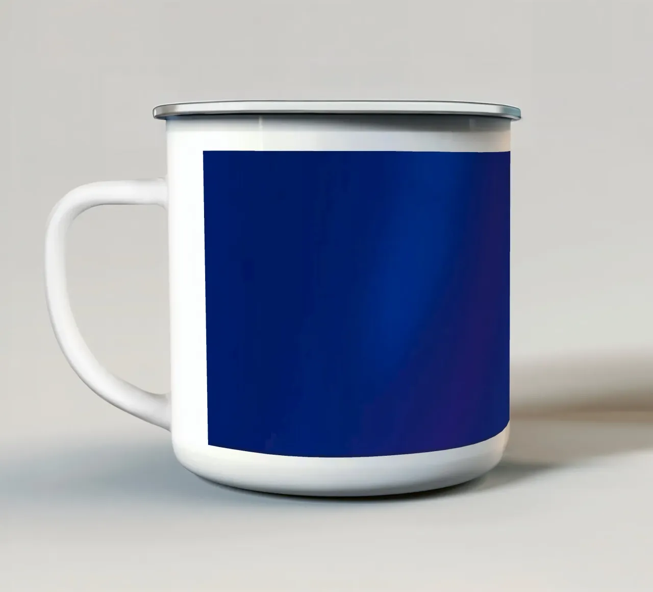 Lebendiges abstraktes Design mit bunten Lichtmustern Emaille Tasse von DesignDoodle